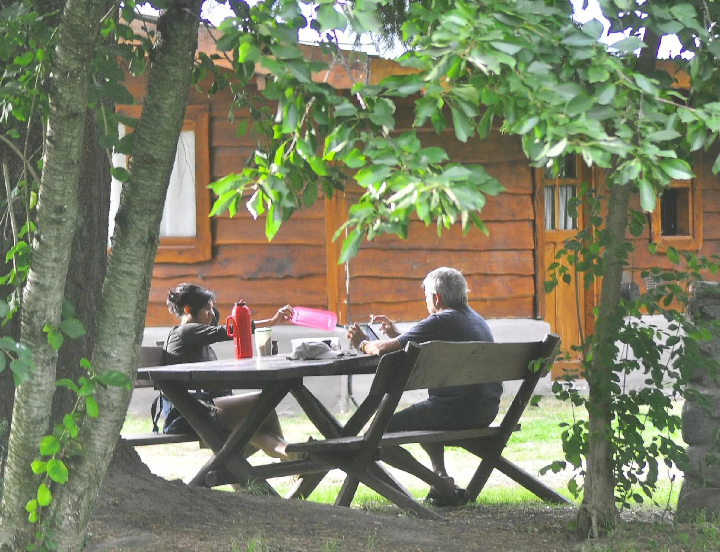 Guests in Cabañas y Hosteria Aldea Los Huemules