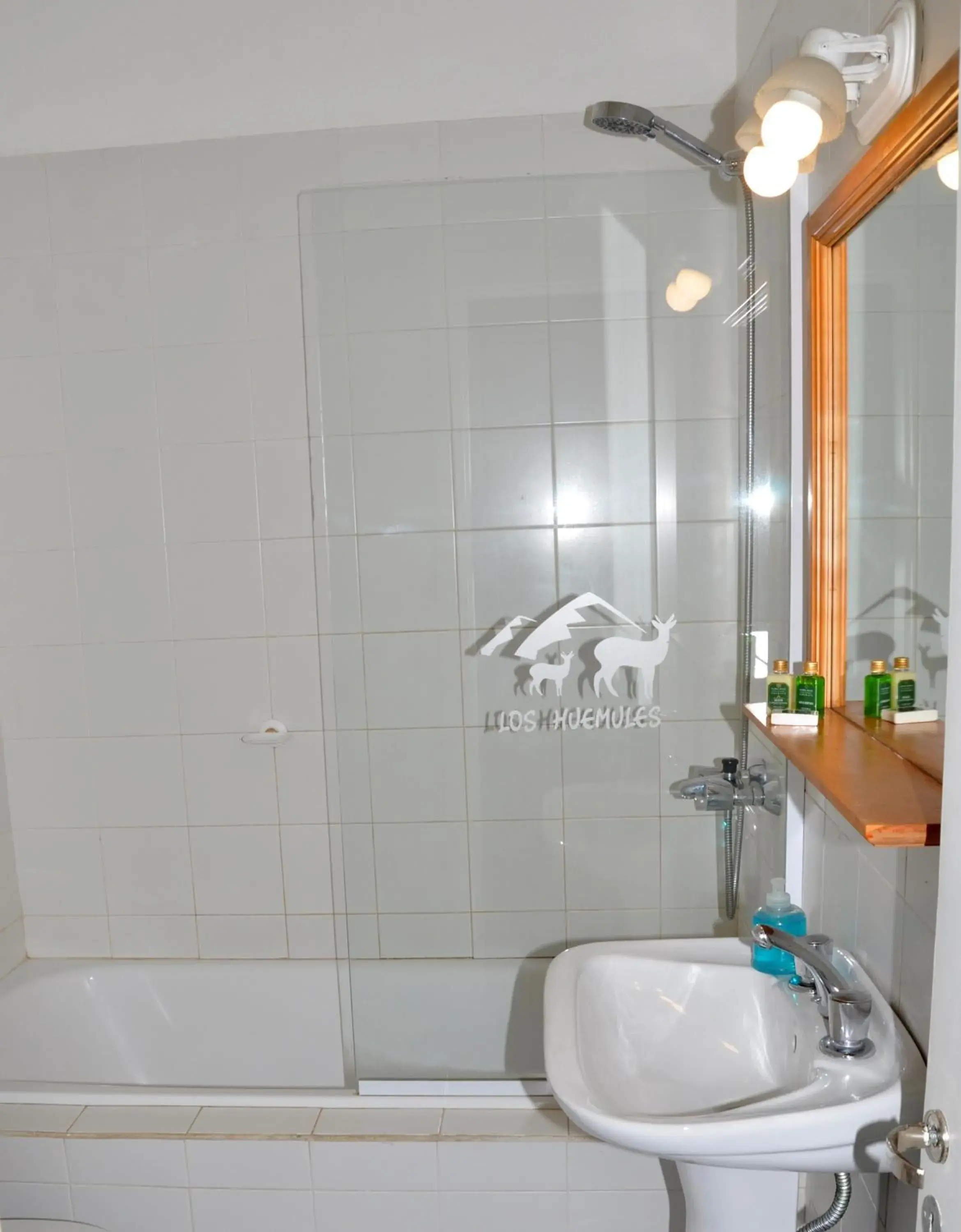 Bungalow (4 Adults) in Cabañas y Hosteria Aldea Los Huemules Bungalow (4 Adults) in Cabañas y Hosteria Aldea Los Huemules