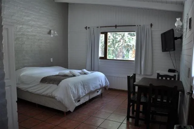 Cabañas y Hosteria Aldea Los Huemules