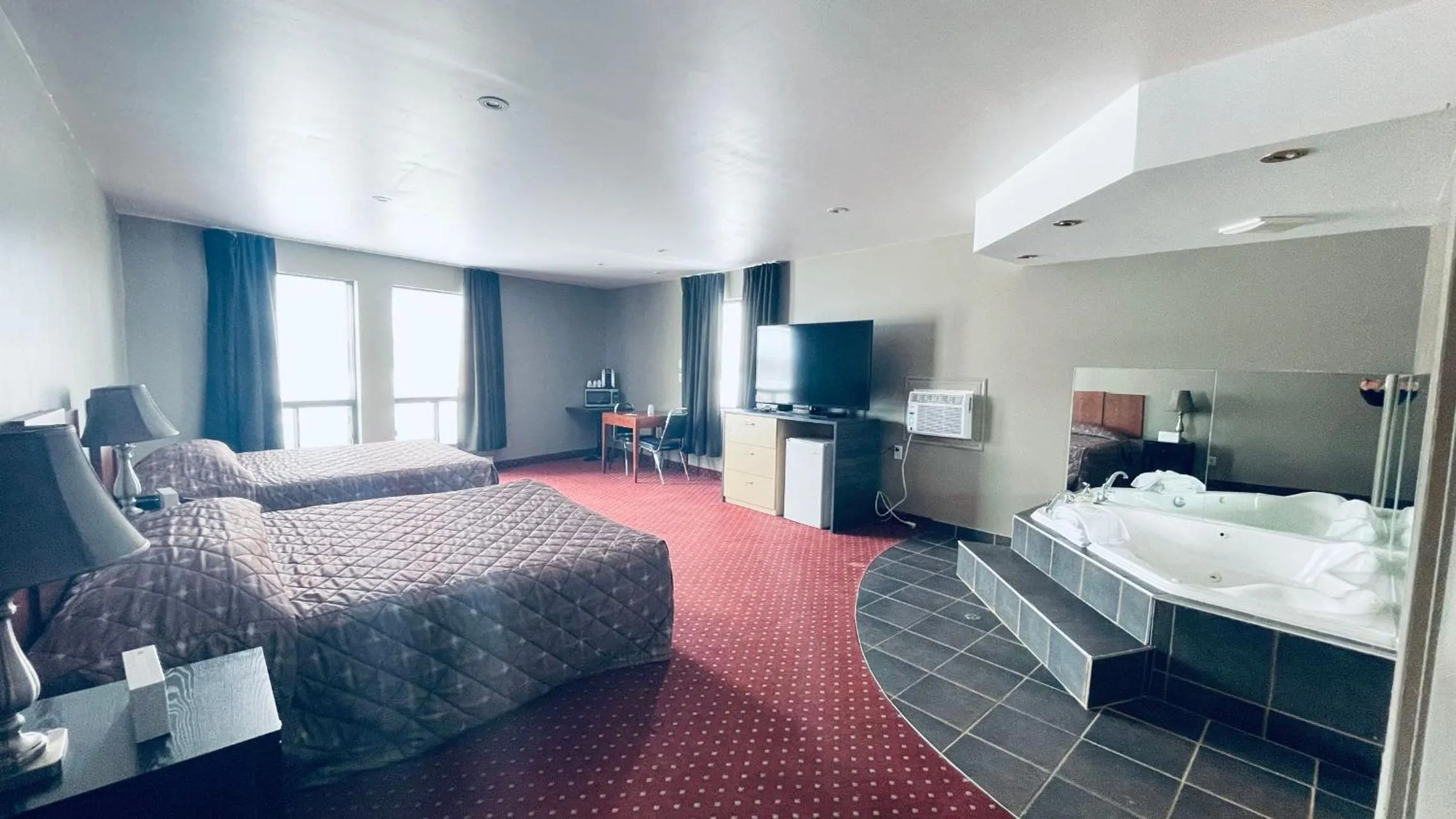 Bedroom, Bed in Motel Falcon