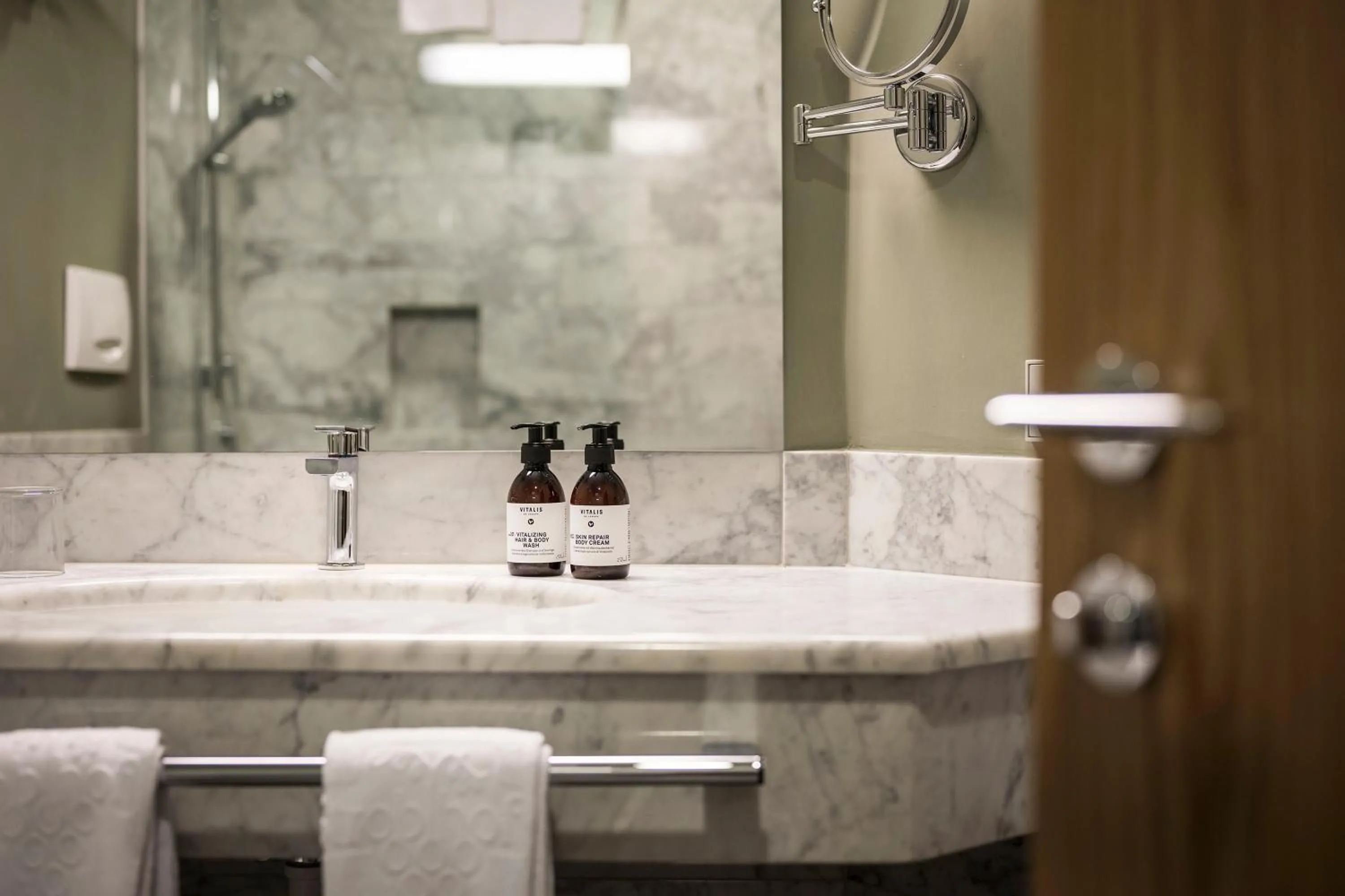 Bathroom in Hotel Weingut Stroblhof