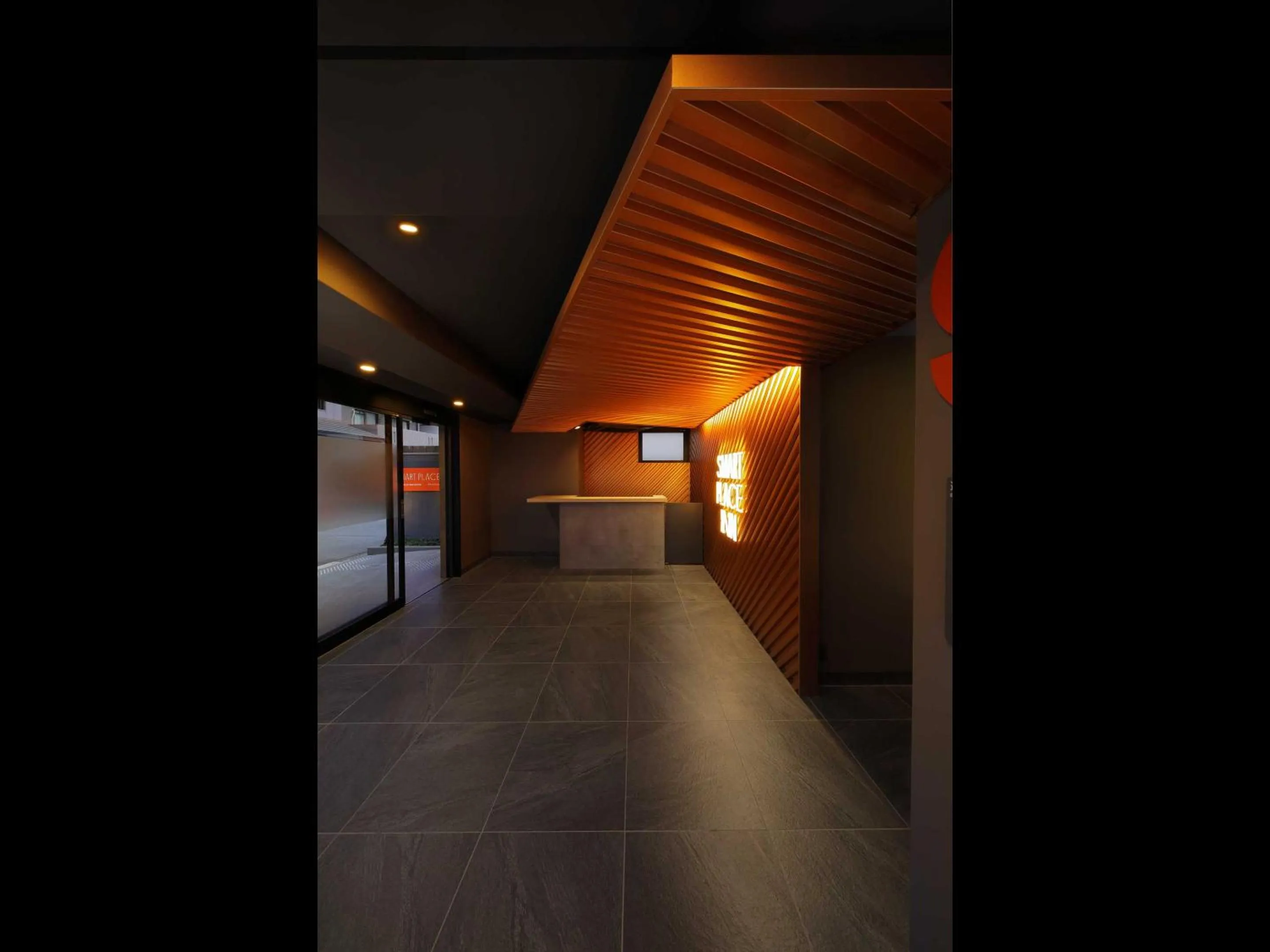 Lobby or reception in Smart Place Inn Kyoto Nijojo-mae Station