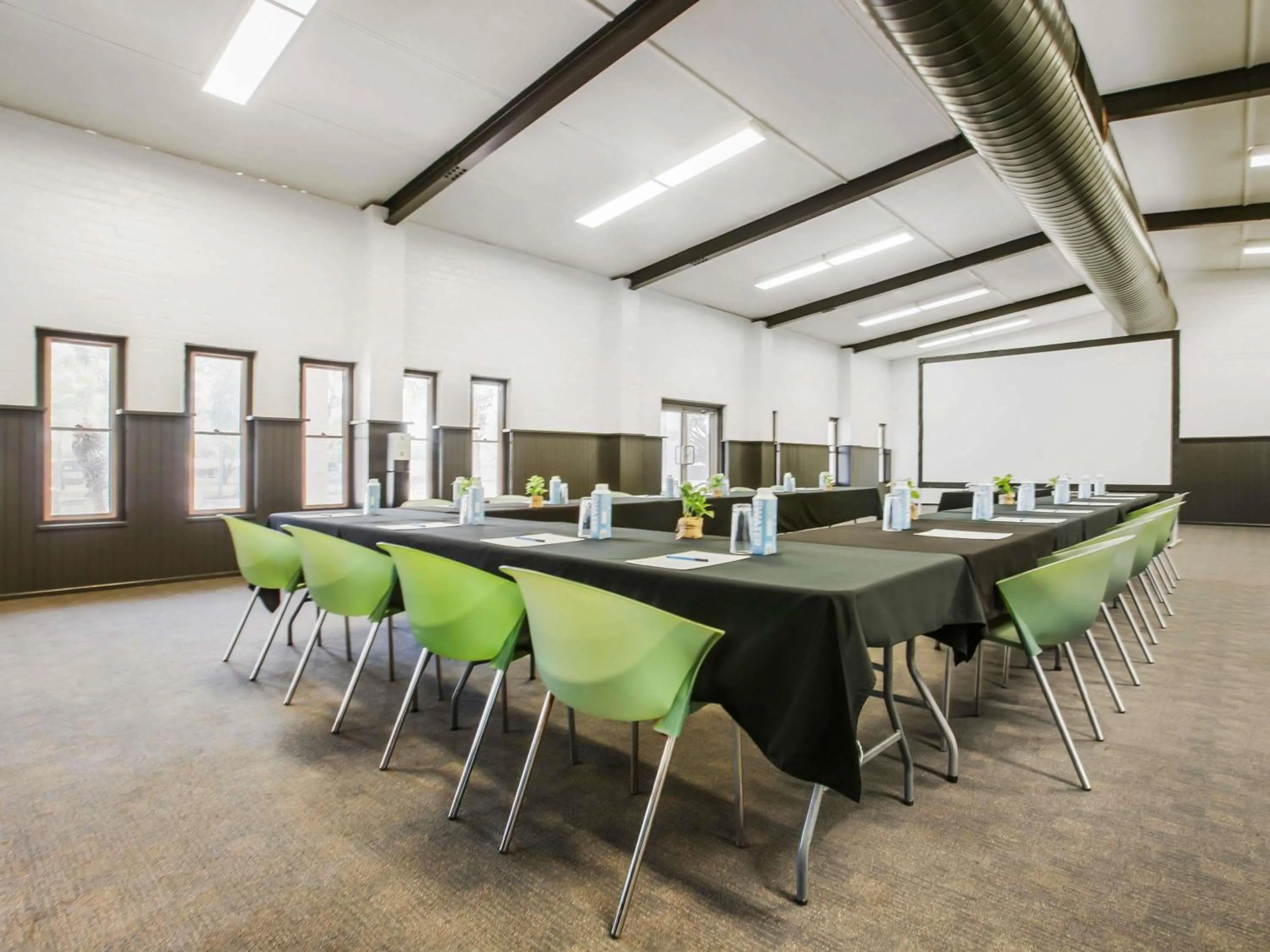 Meeting/conference room in Ibis Styles Karratha