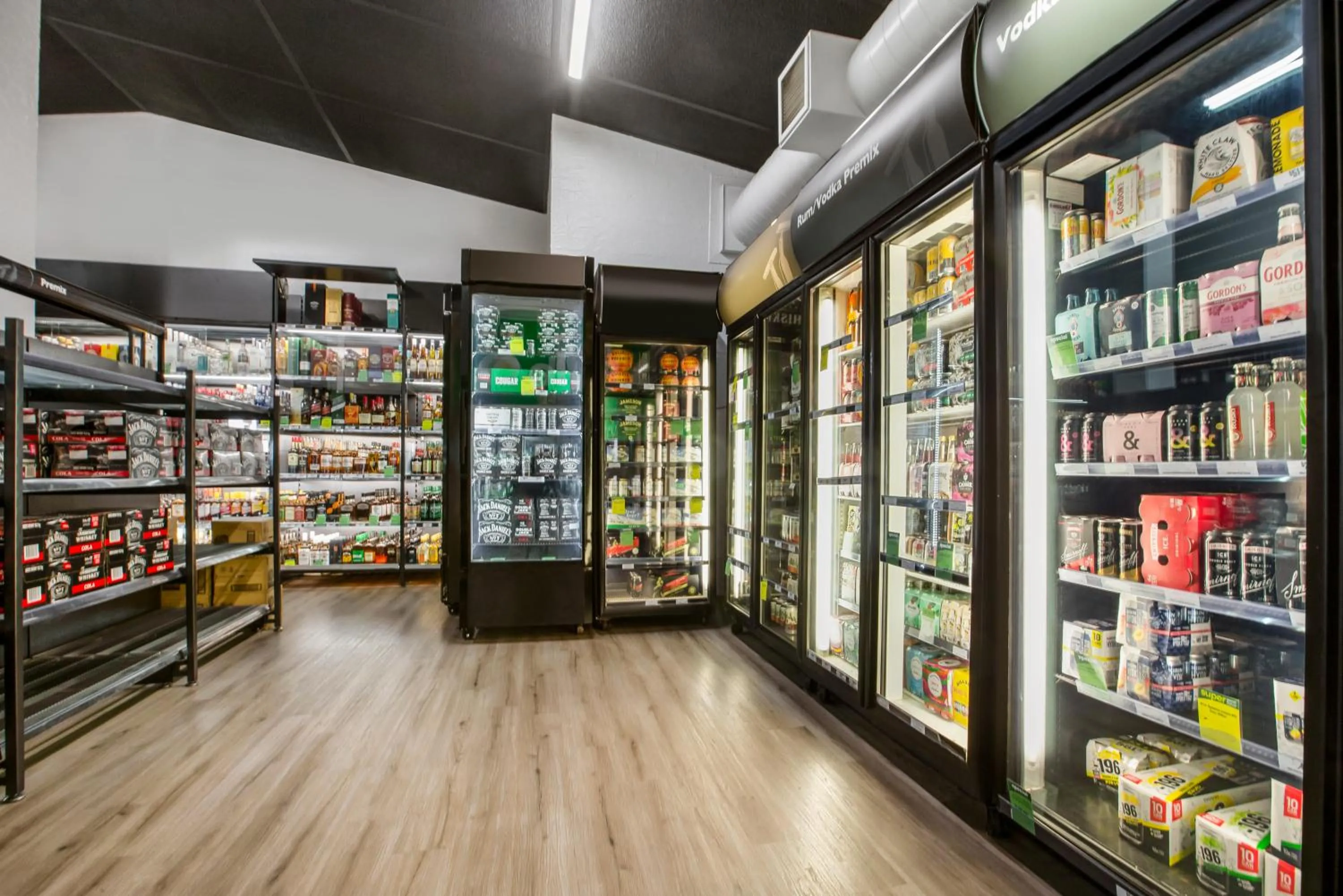 Shopping Area in Ibis Styles Karratha