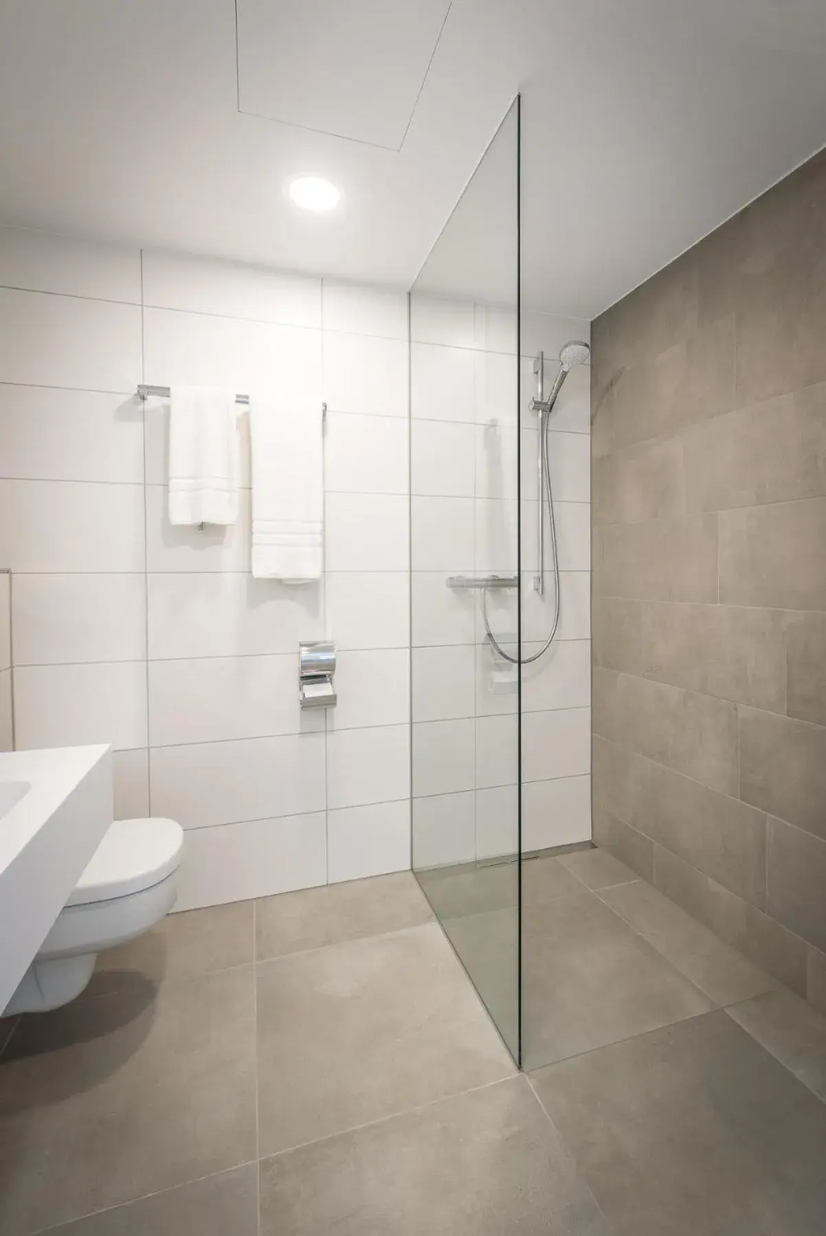 Queen Room in Motel B Queen Room in Motel B