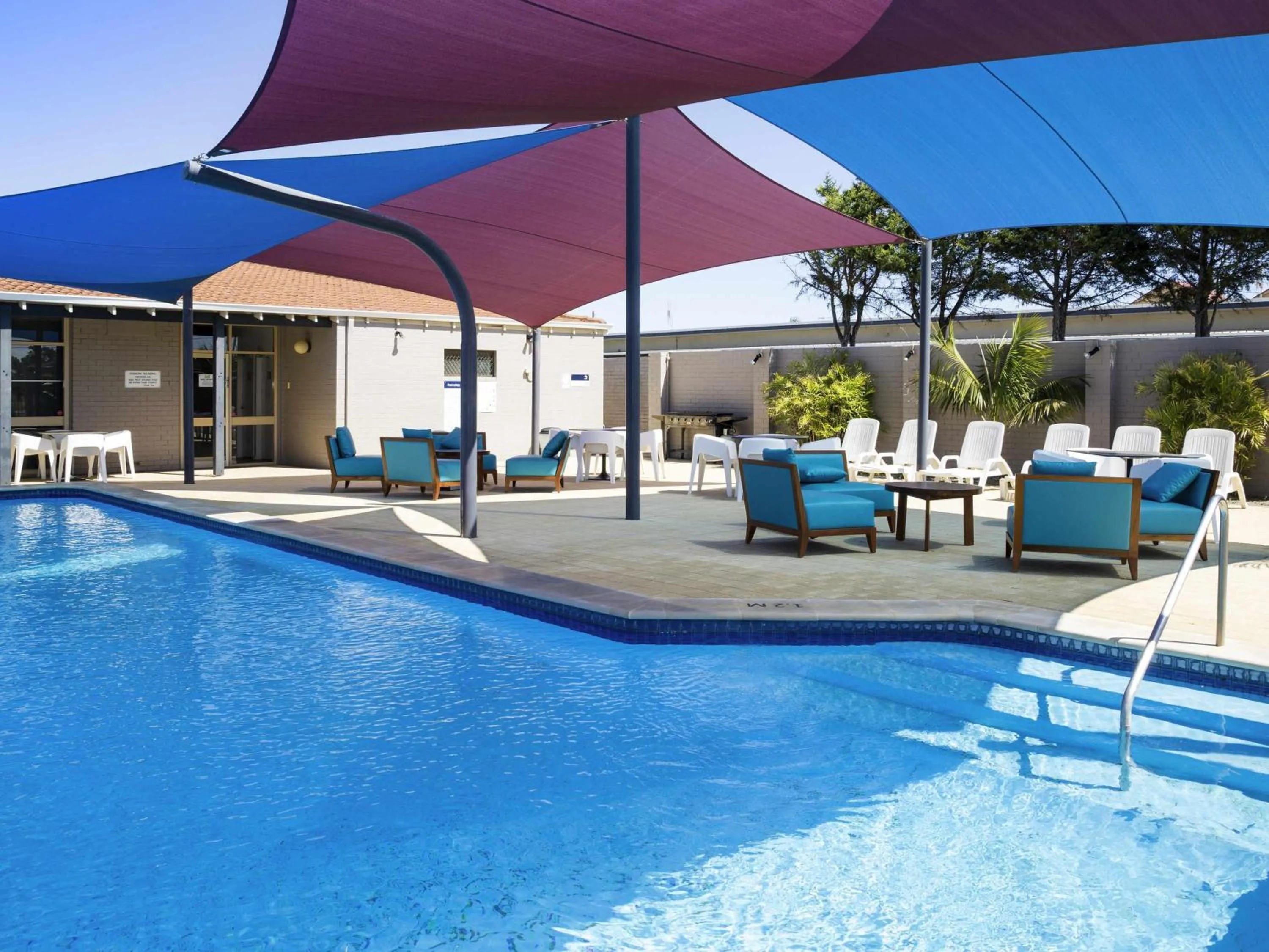 Property building in ibis Styles Geraldton