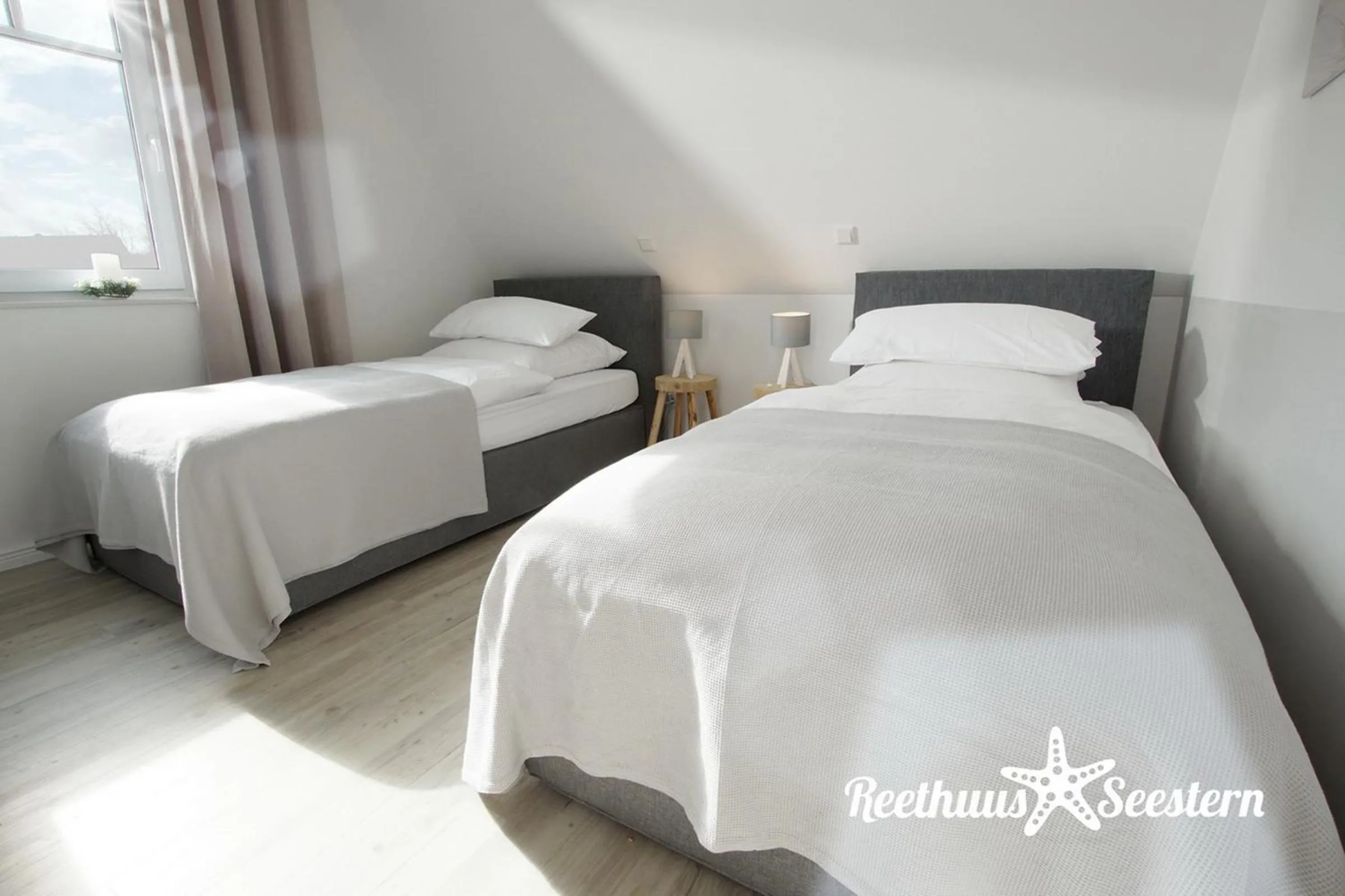 Bedroom, Bed in Reethaus Am Mariannenweg 05a - Reethuus Seestern