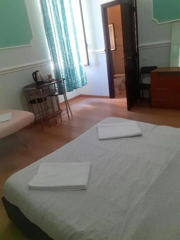 Bed in R.T. HOUSE'S