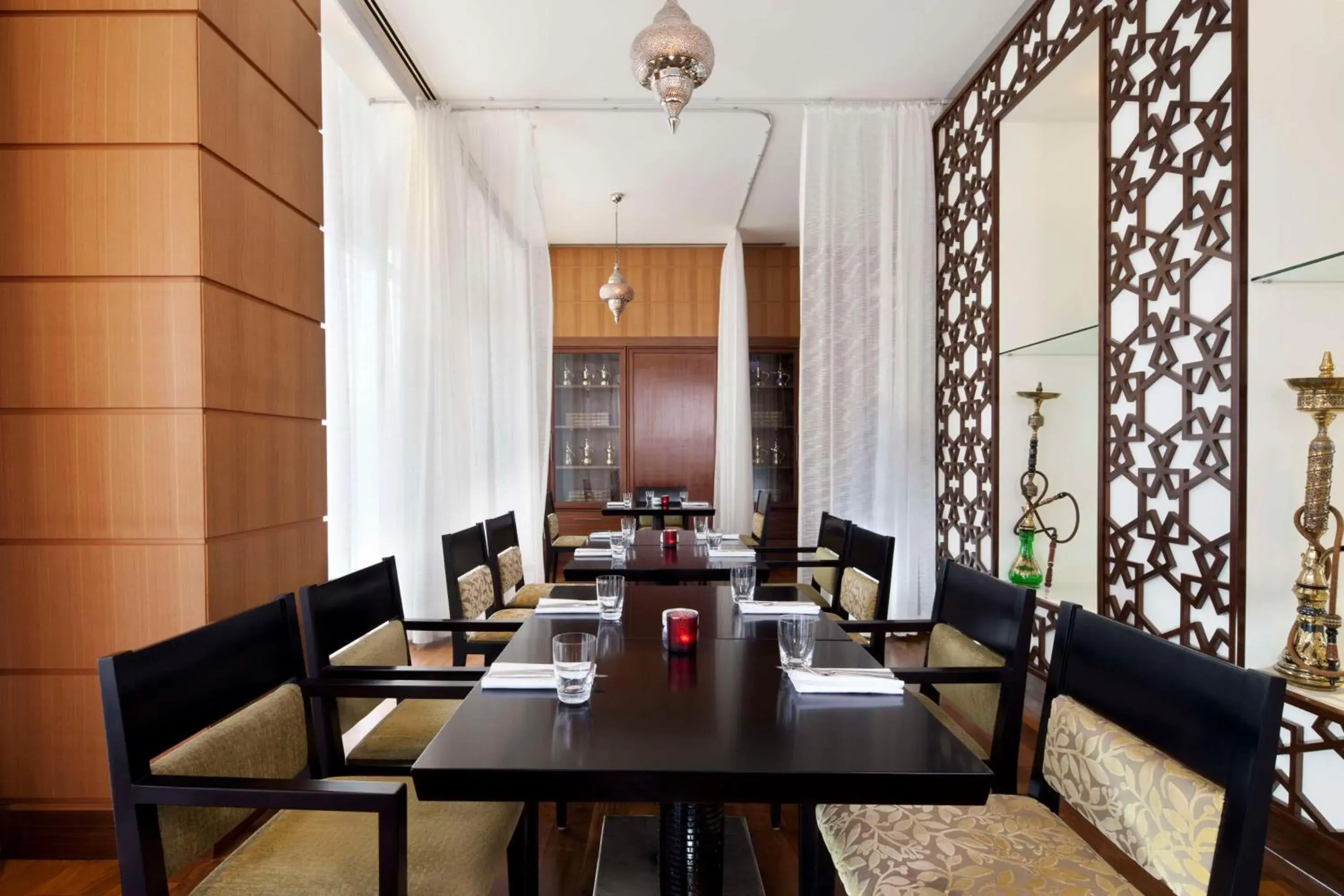 Restaurant/places to eat in Grand Hyatt Doha Hotel & Villas Restaurant/places to eat in Grand Hyatt Doha Hotel & Villas