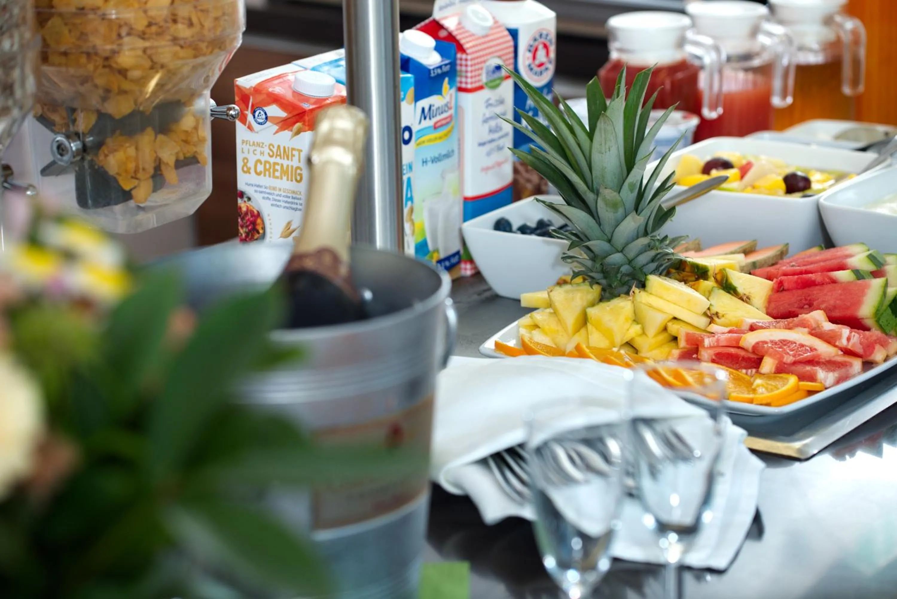 Buffet breakfast in Hotel von Stephan