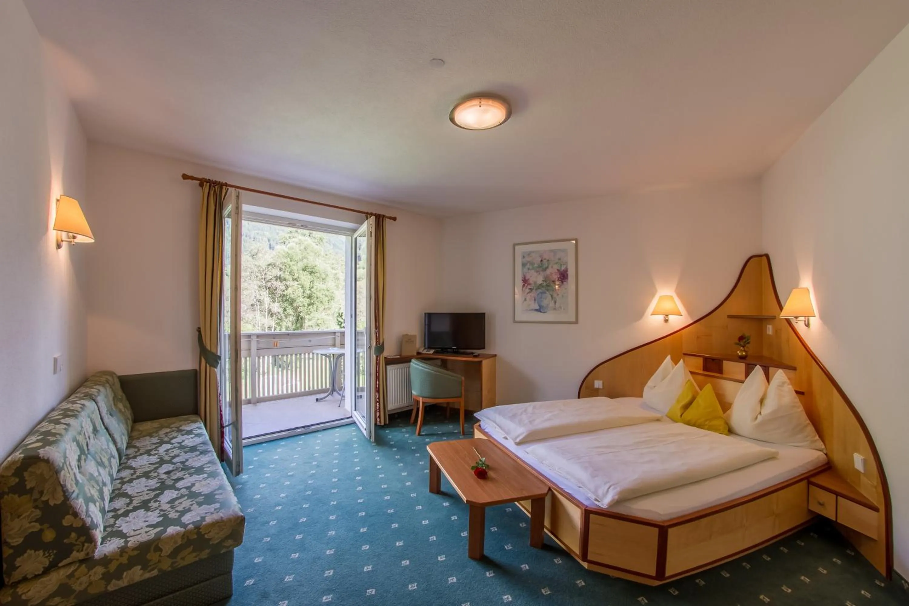 Bedroom, Bed in Appartement Hotel Erlhof Deluxe