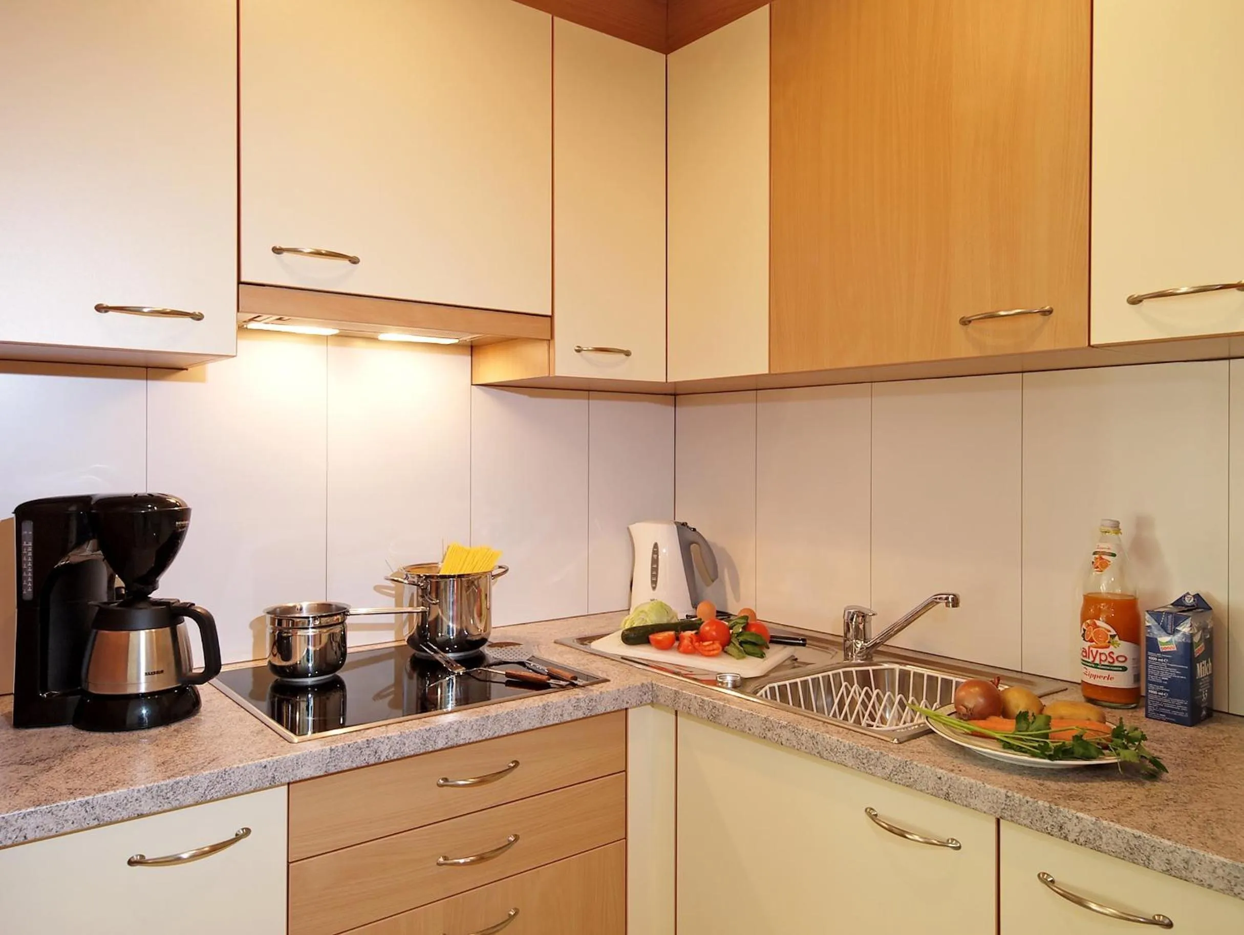 Coffee/tea facilities in Appartement Hotel Erlhof Deluxe