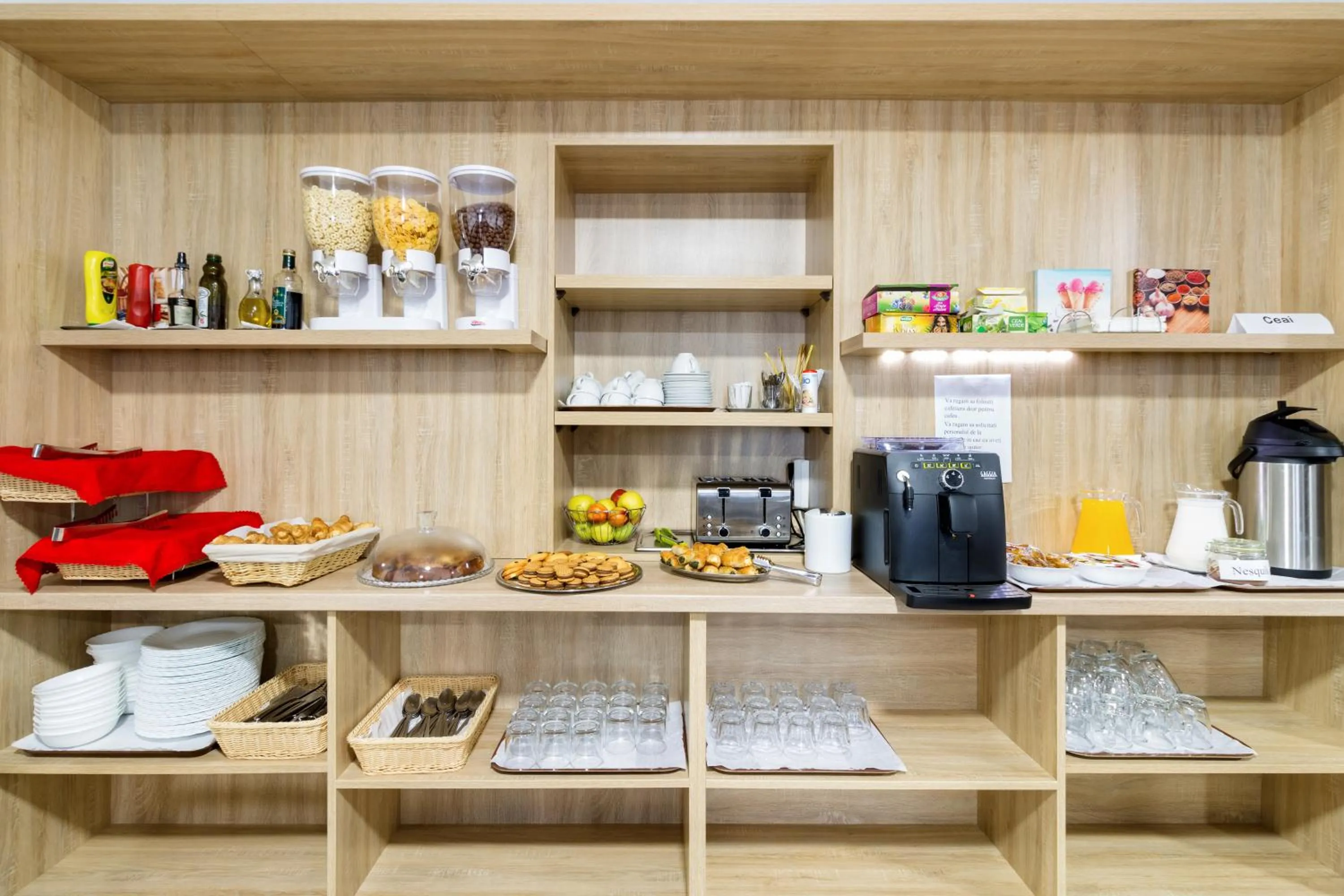 Breakfast in HB Brilliant