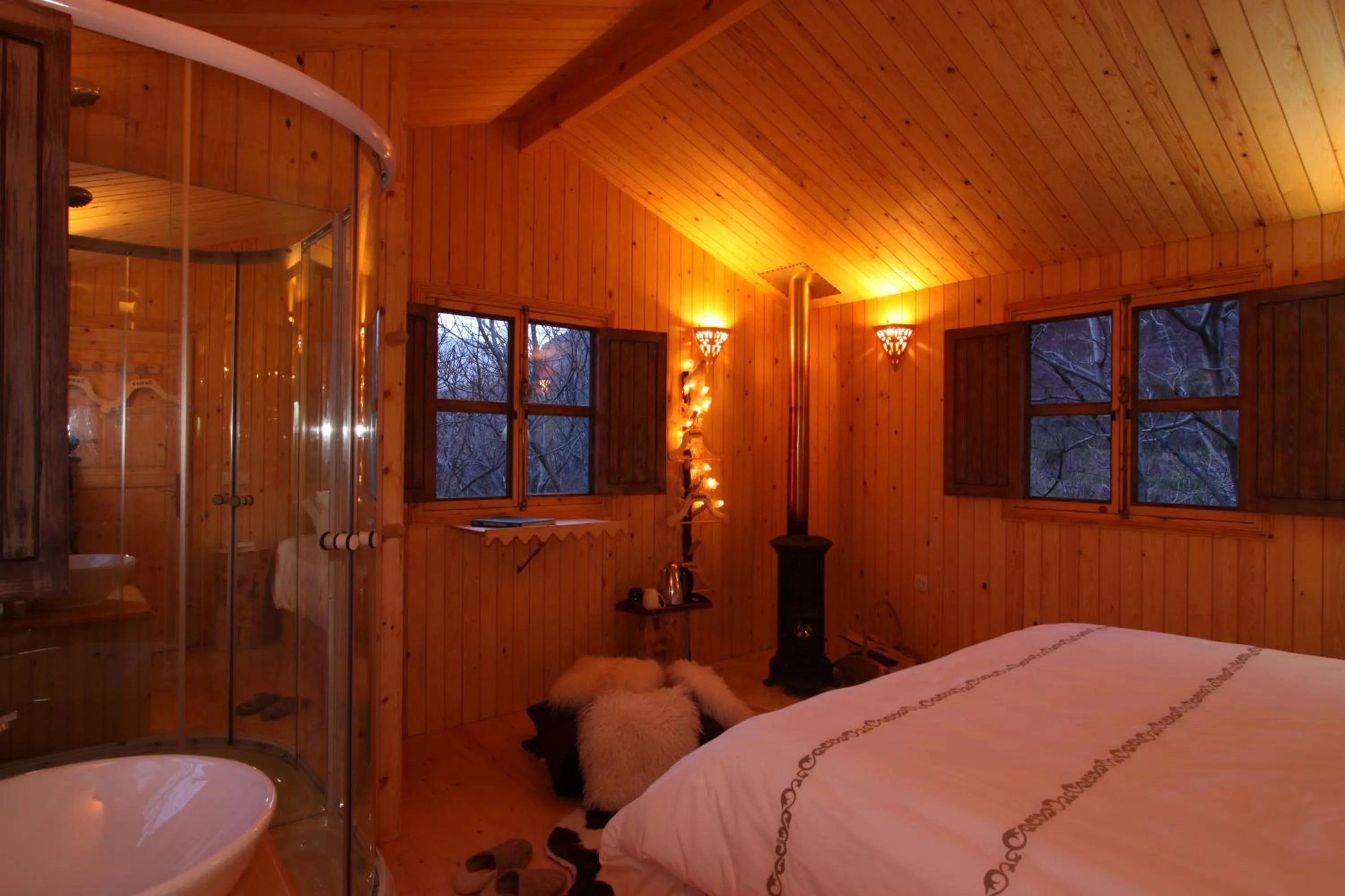 Bathroom, Bed in Douar Samra