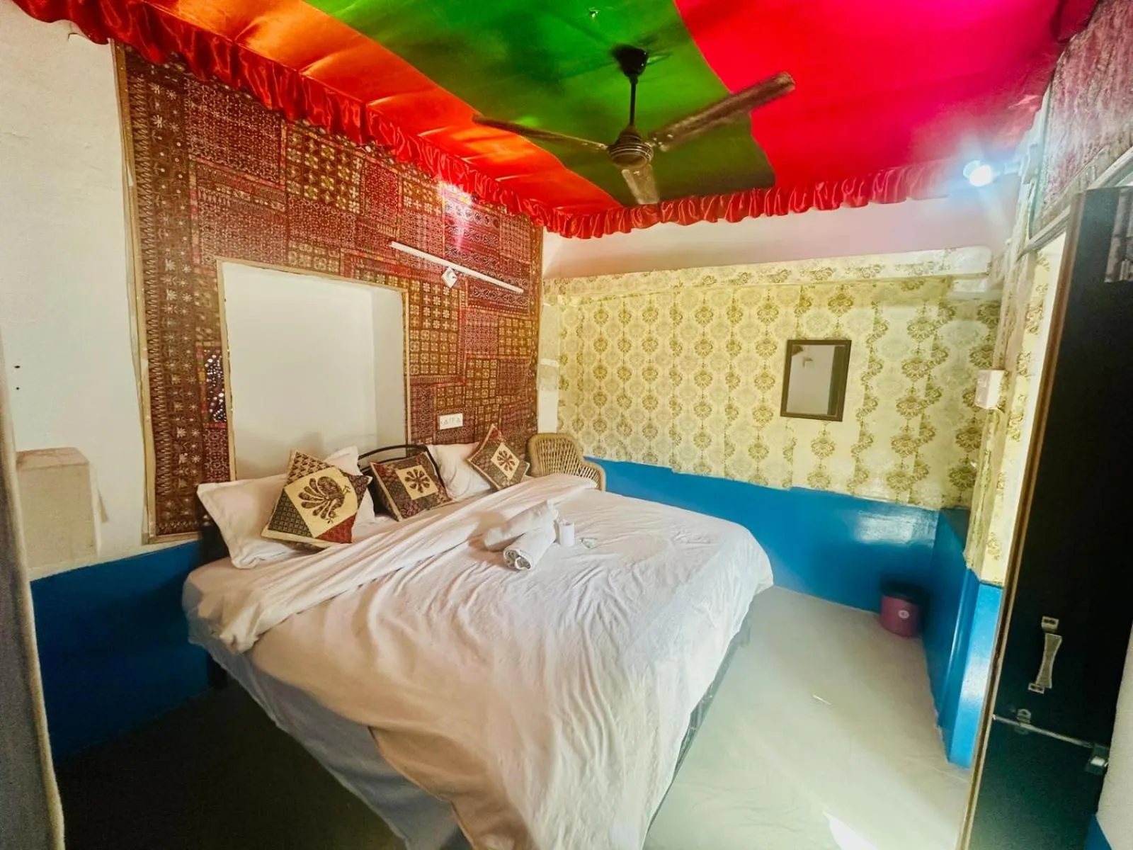 Bed in Mirvana Guest House & Camel safari