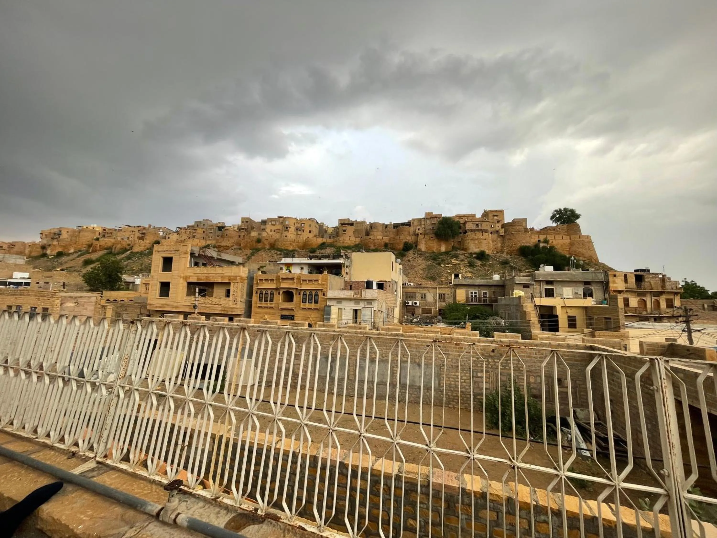 Mirvana Guest House & Camel safari