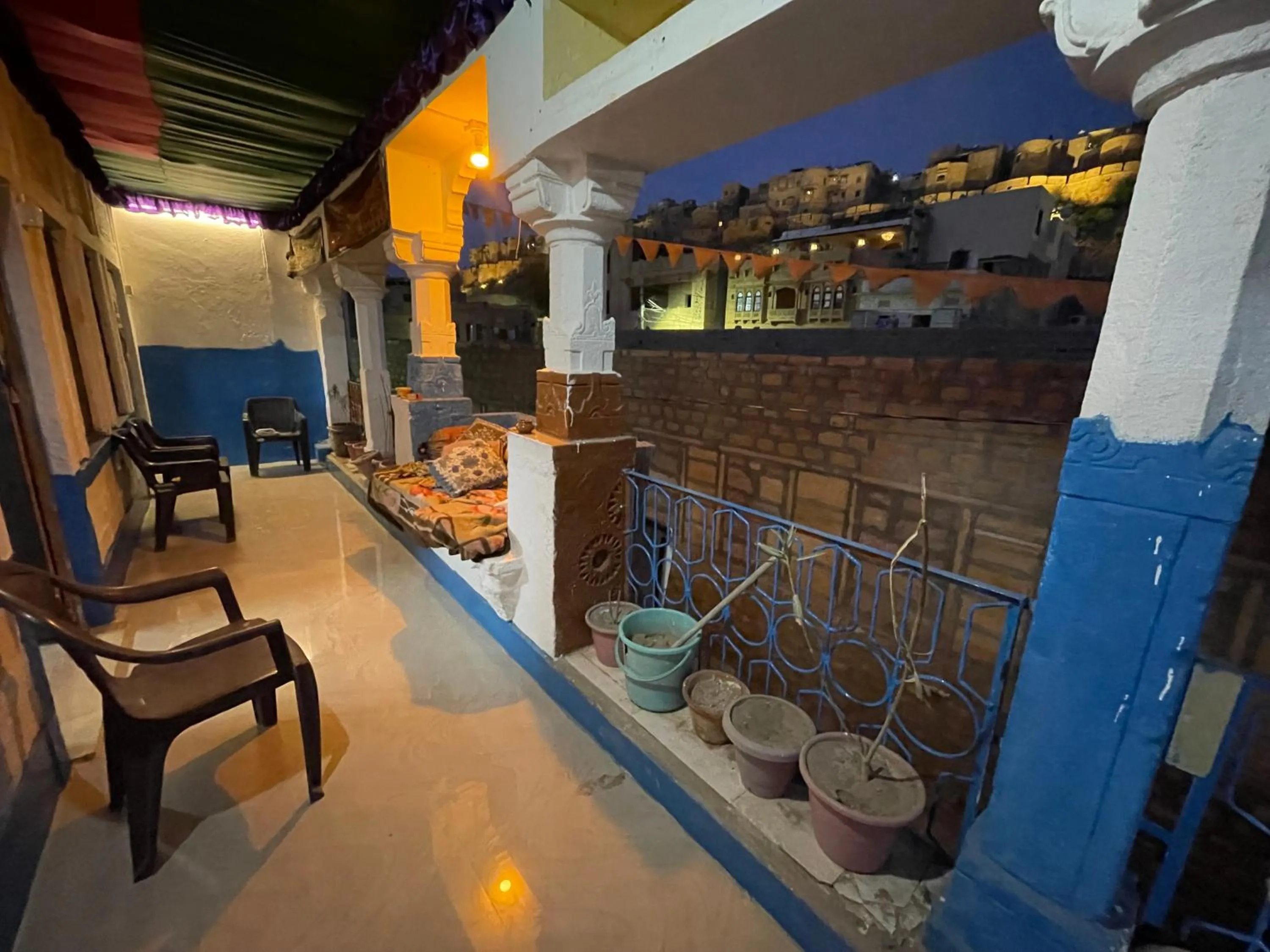 Mirvana Guest House & Camel safari