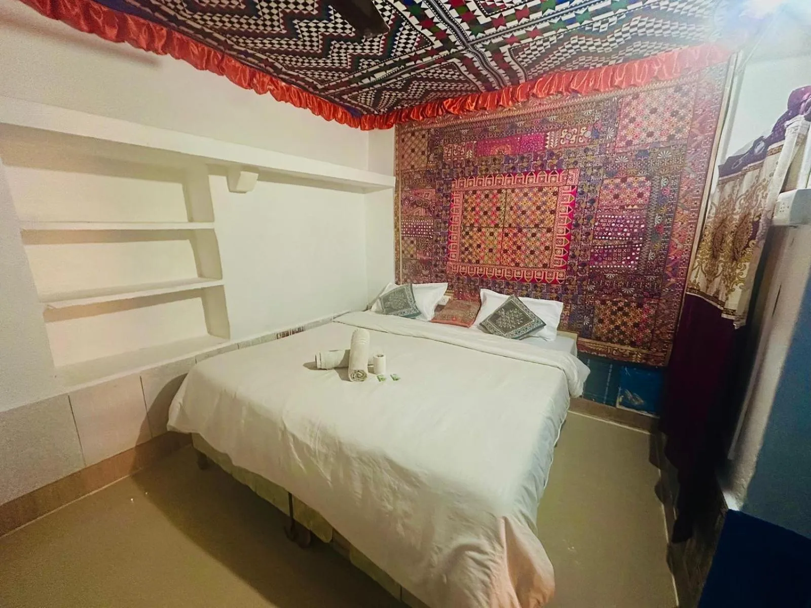 Bed in Mirvana Guest House & Camel safari