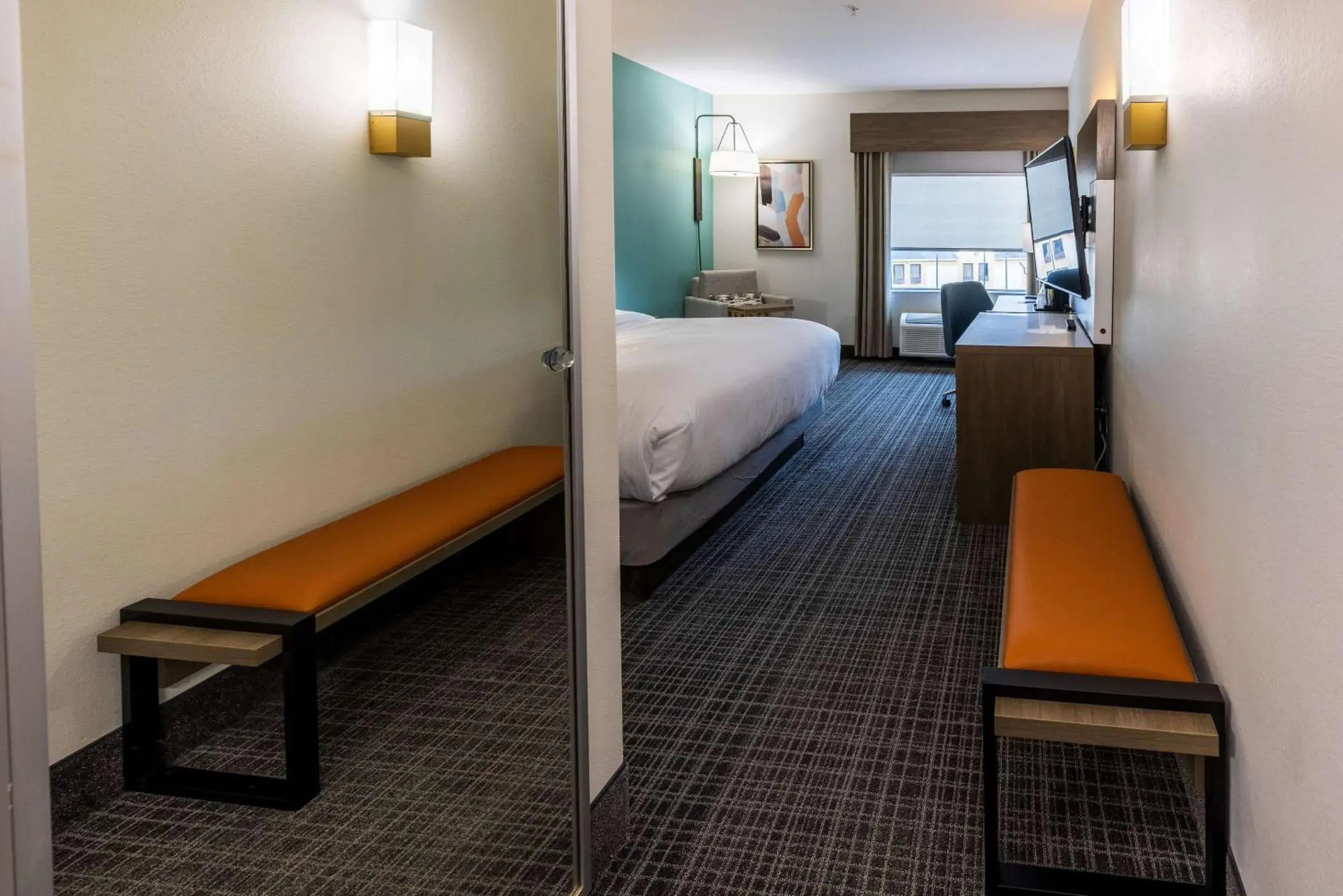 Bedroom, Bed in Comfort Inn & Suites New Iberia - Avery Island Bedroom, Bed in Comfort Inn & Suites New Iberia - Avery Island