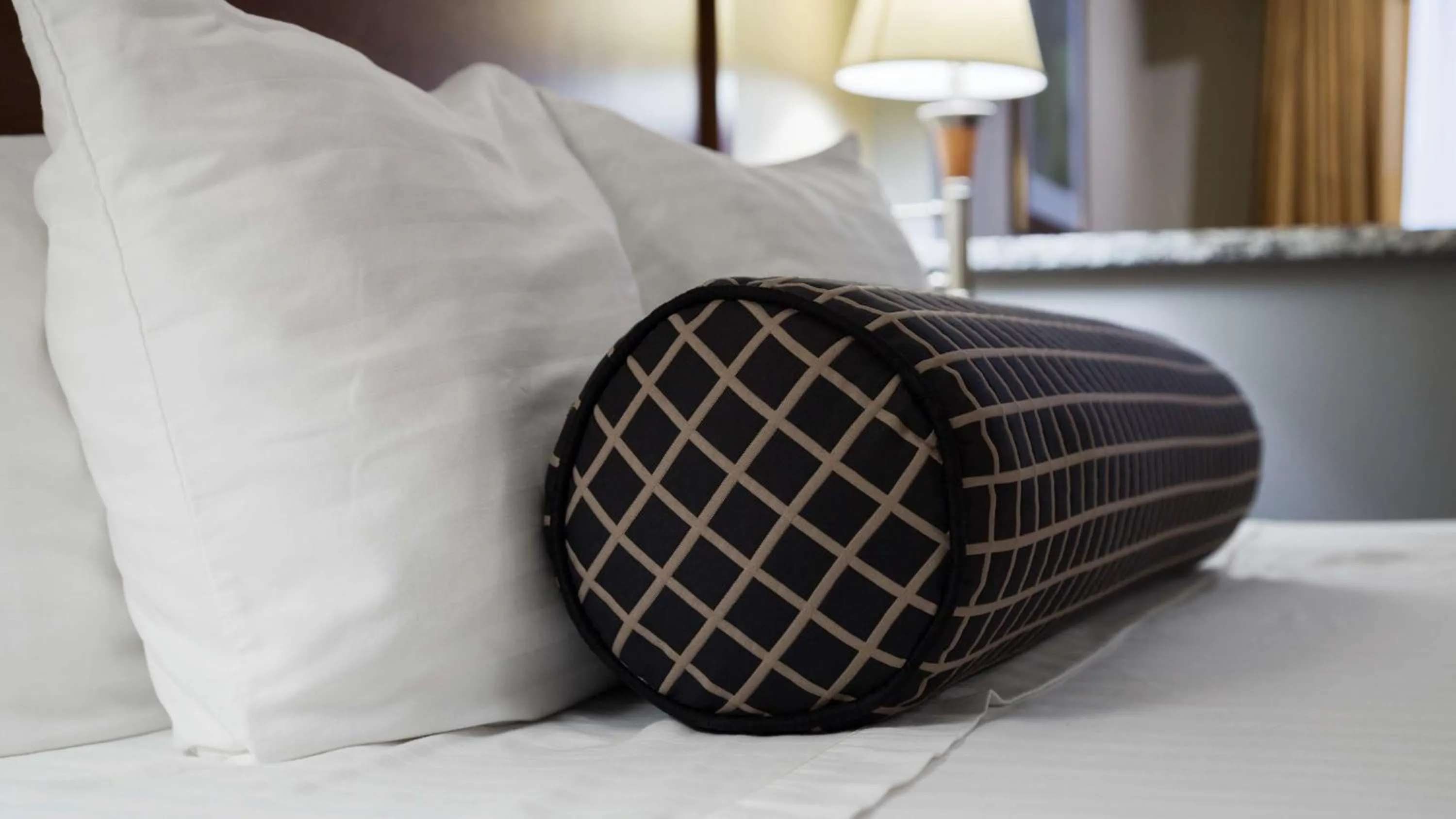 Photo of the whole room, Bed in Best Western Angleton Inn