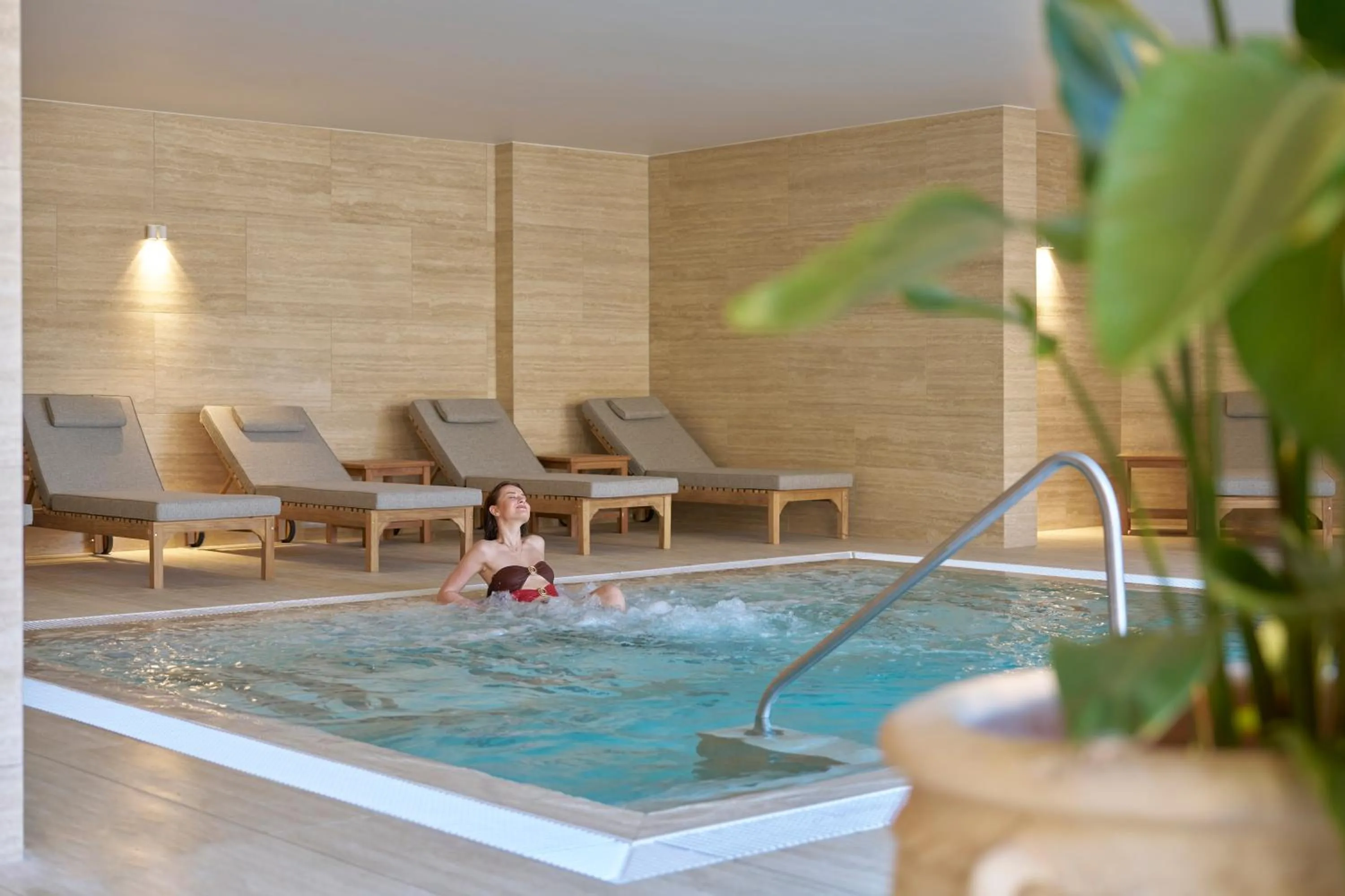 Hot Tub in PortoBay Blue Ocean