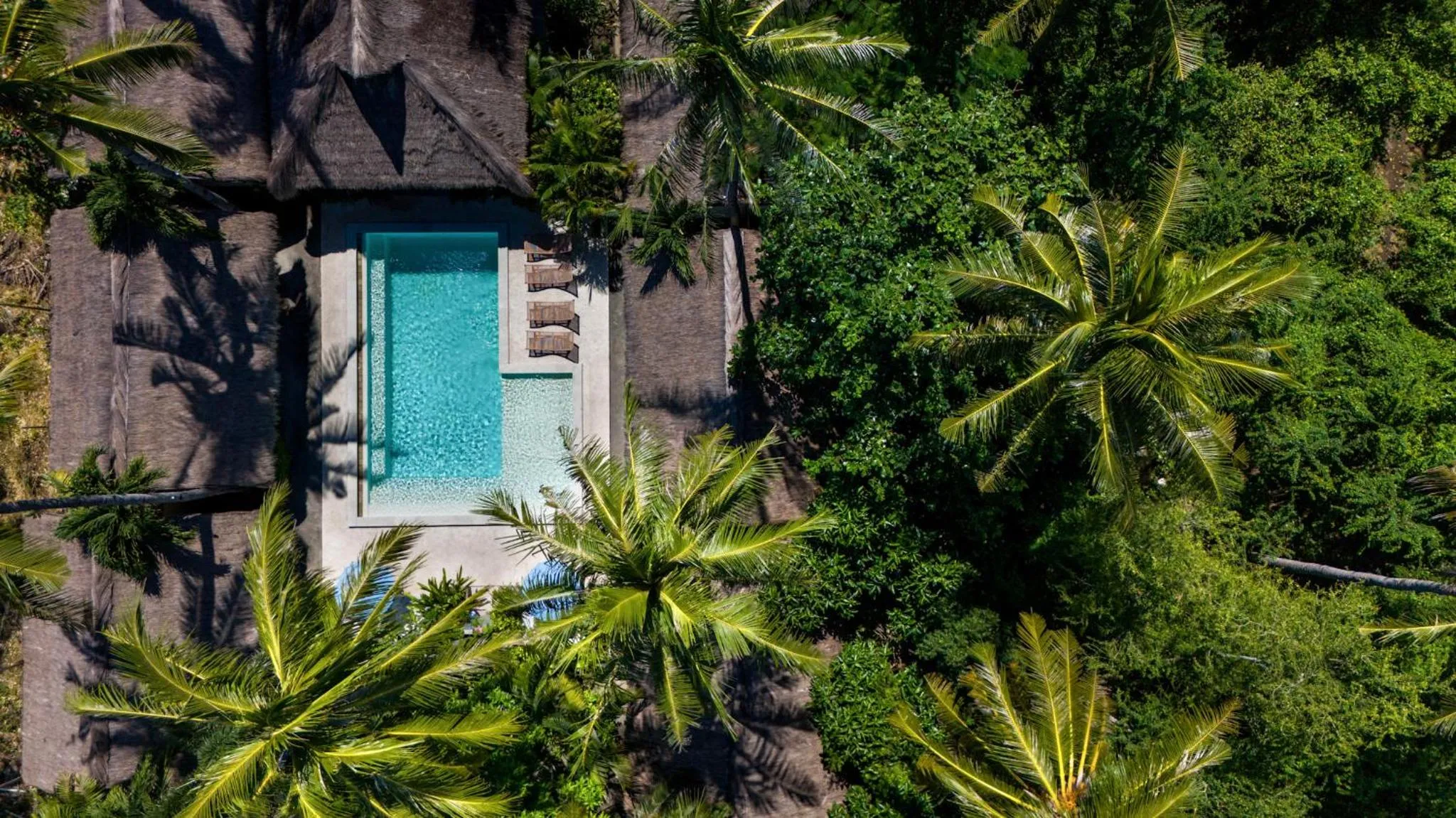 Swimming pool in Eden Eco Resort
