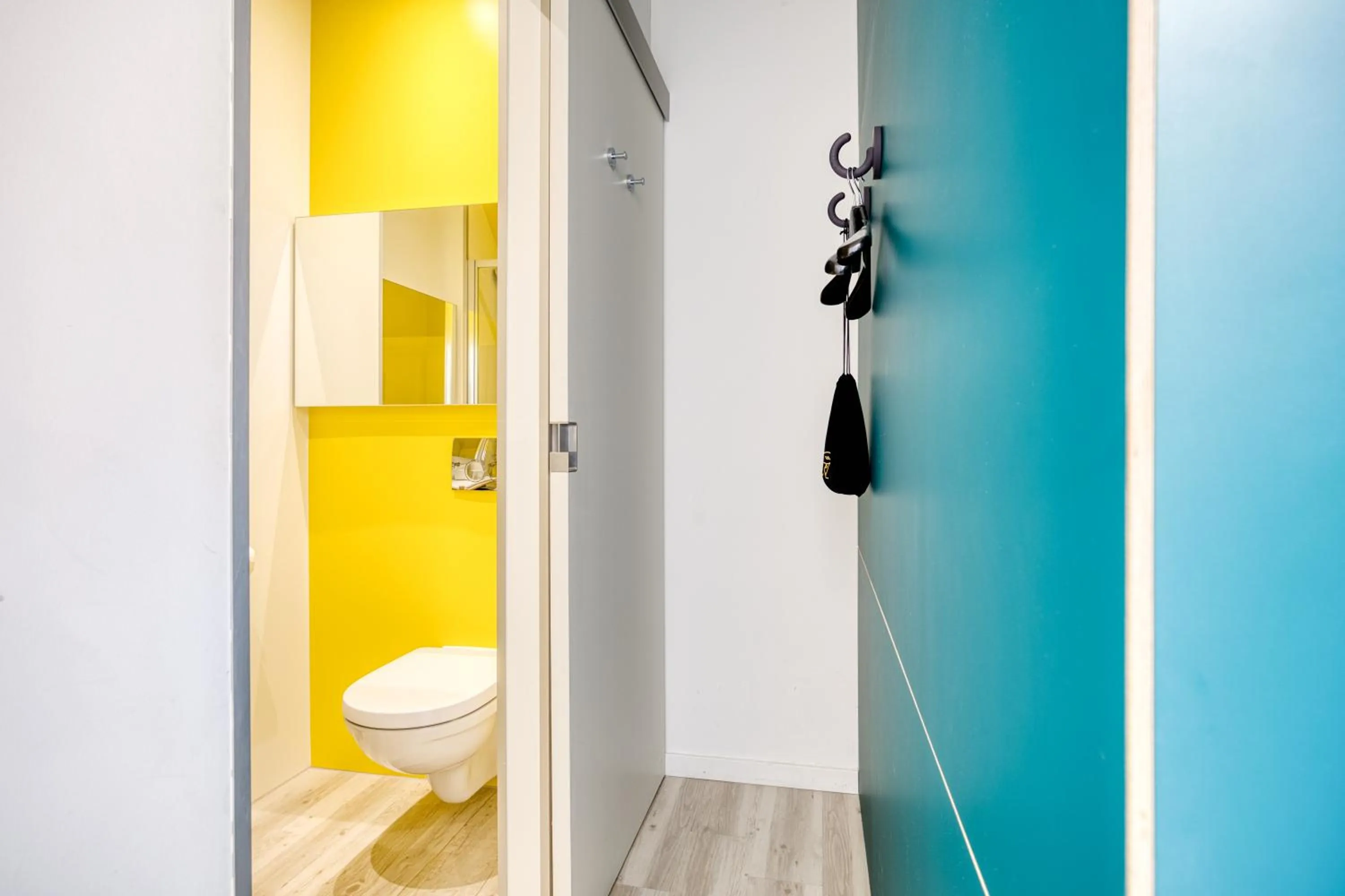 Toilet in B&B HOTEL Brussels Centre Louise