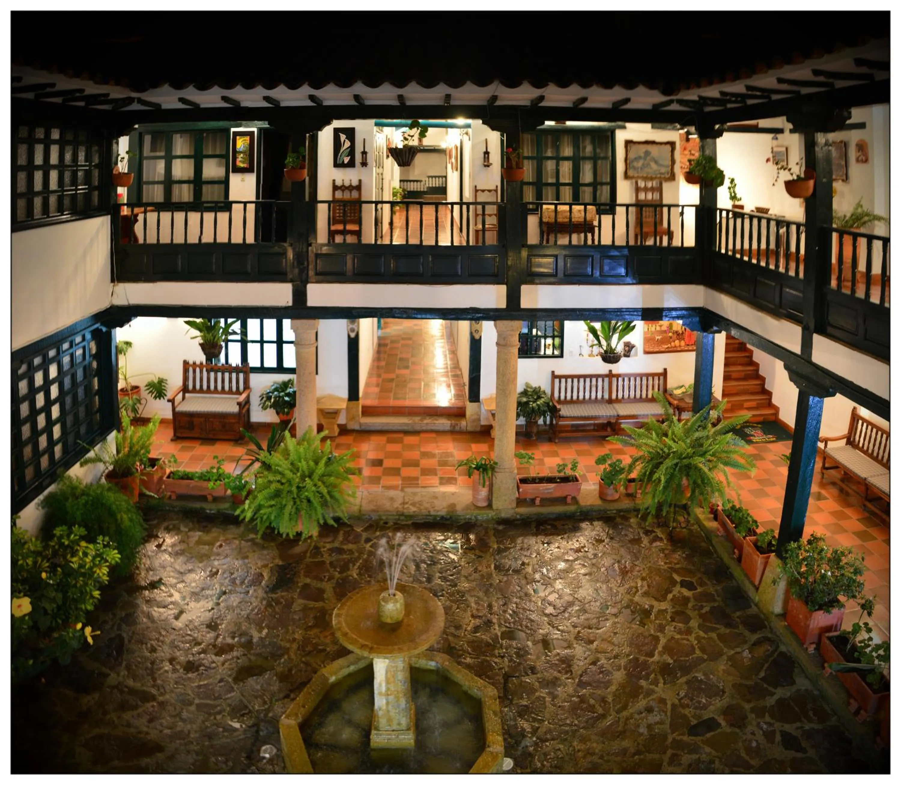 Patio in Hotel Antonio Nariño