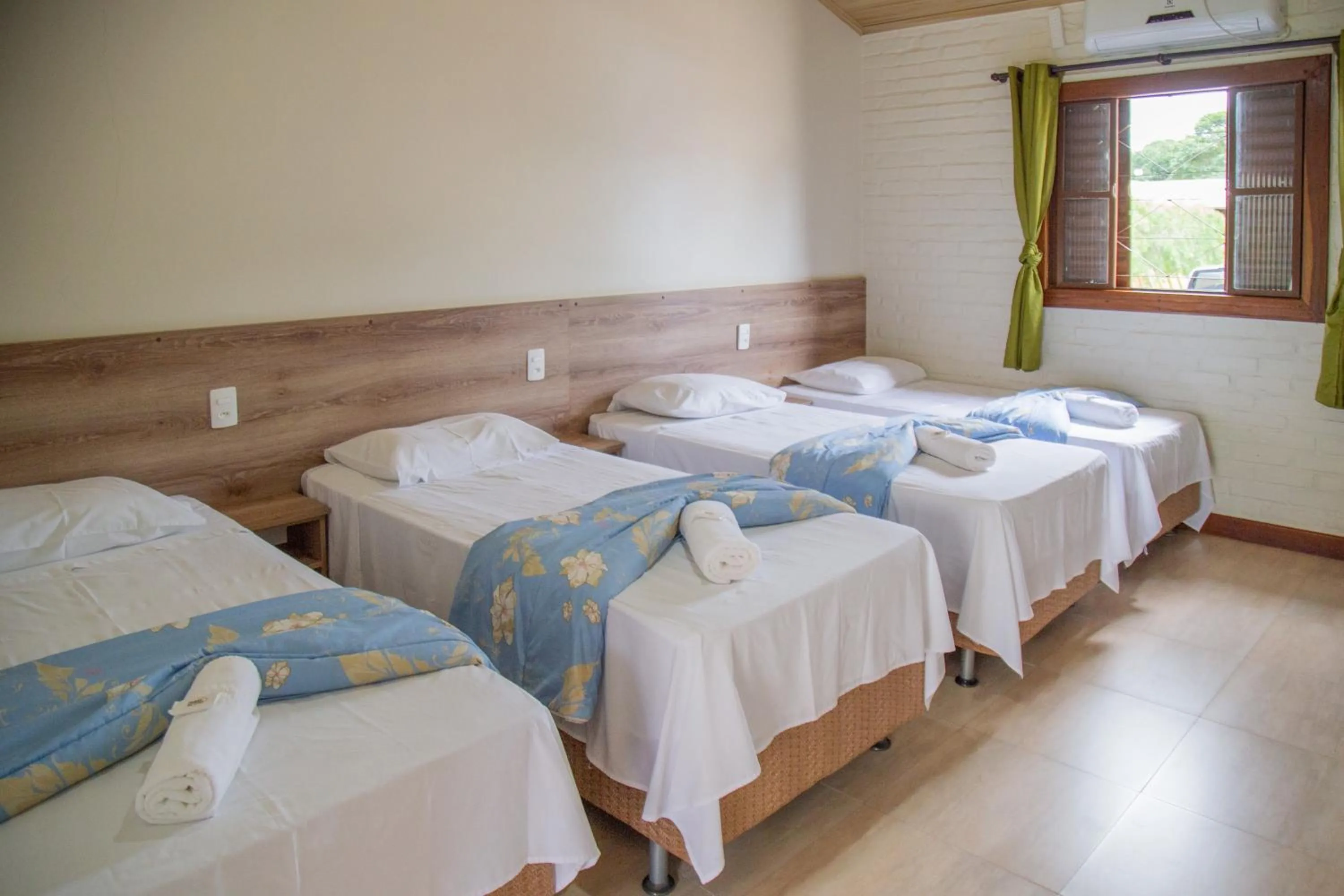 Bed in Pousada dos Guias