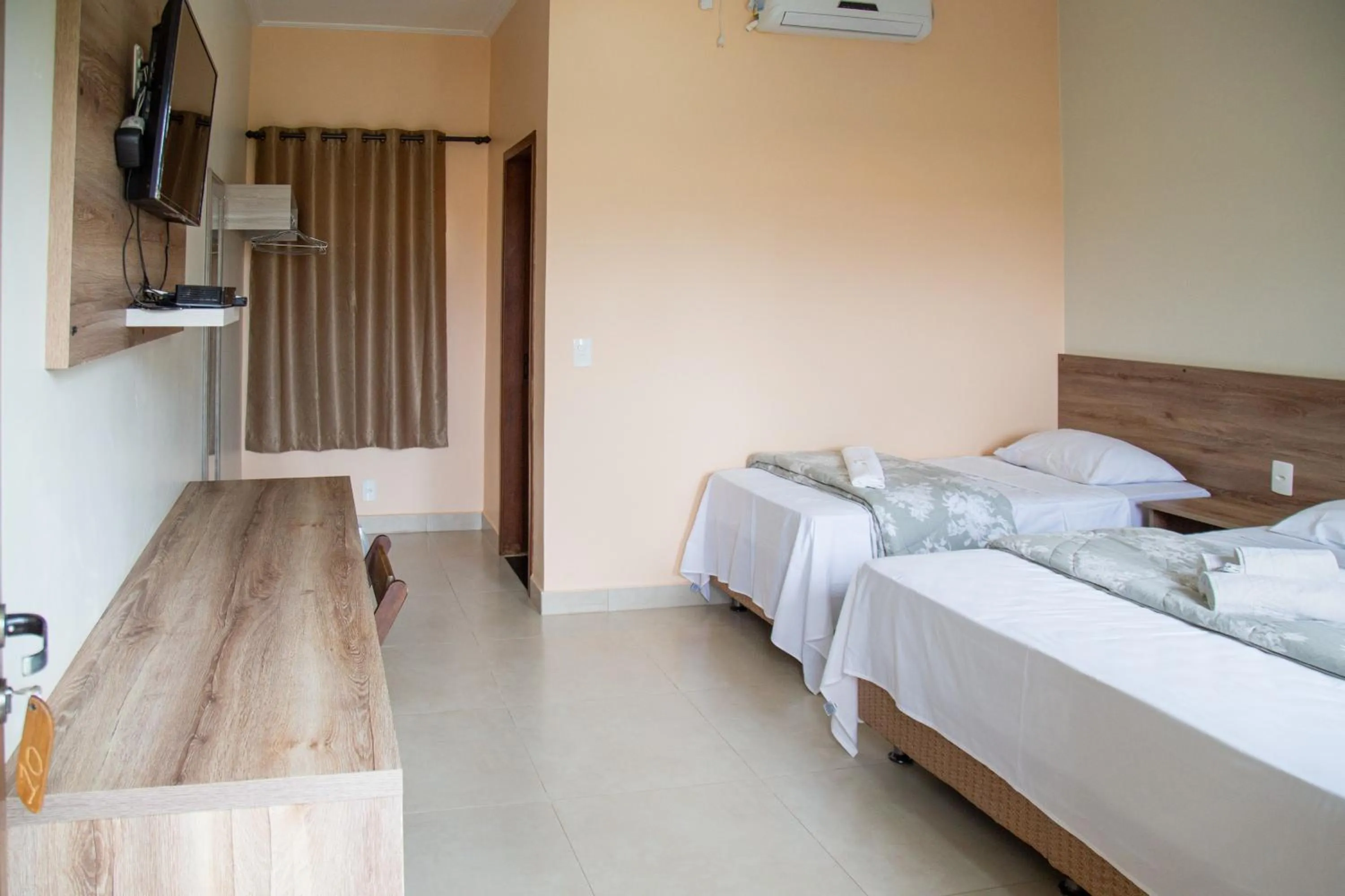 Bed in Pousada dos Guias