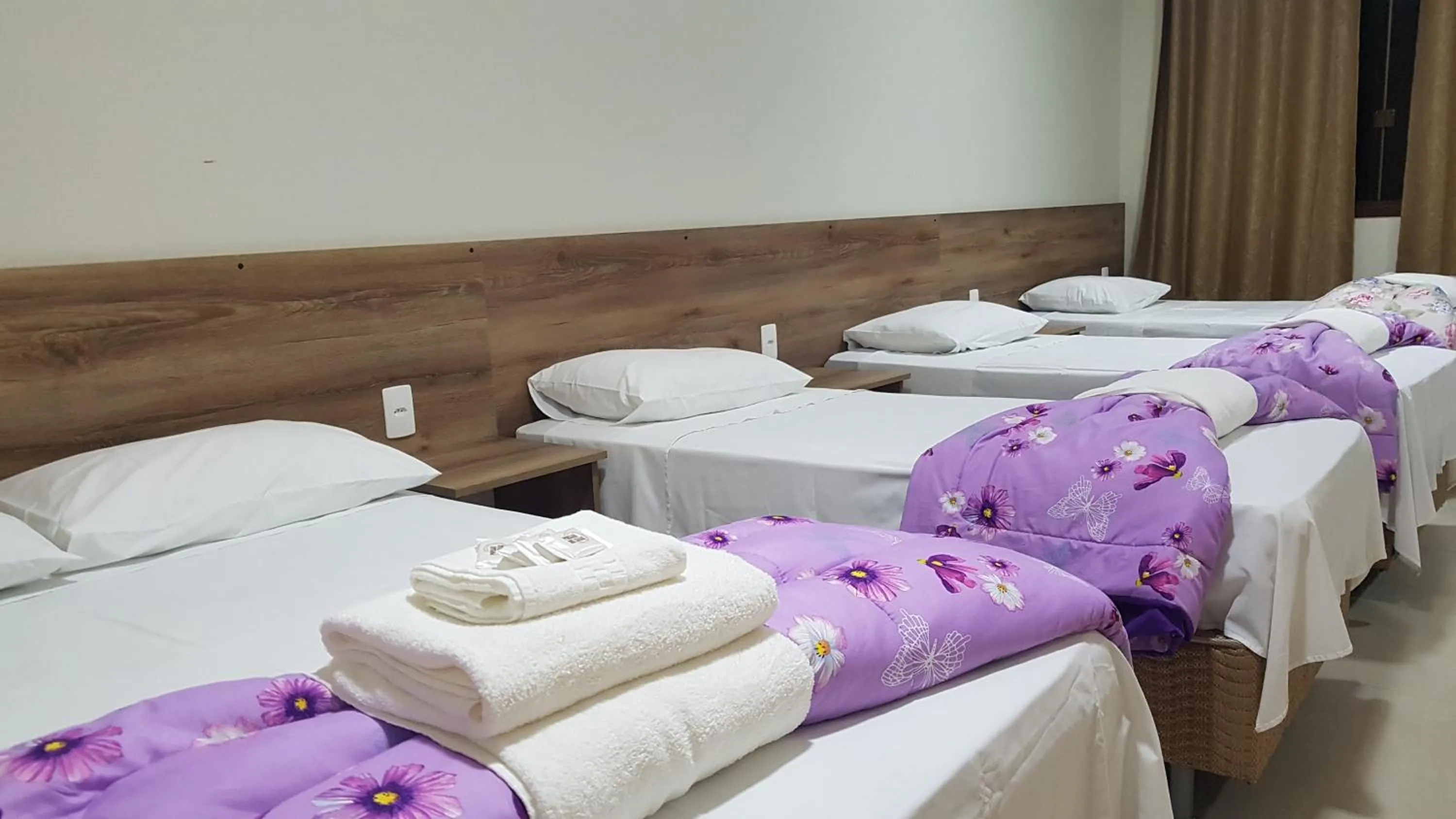 Bed in Pousada dos Guias