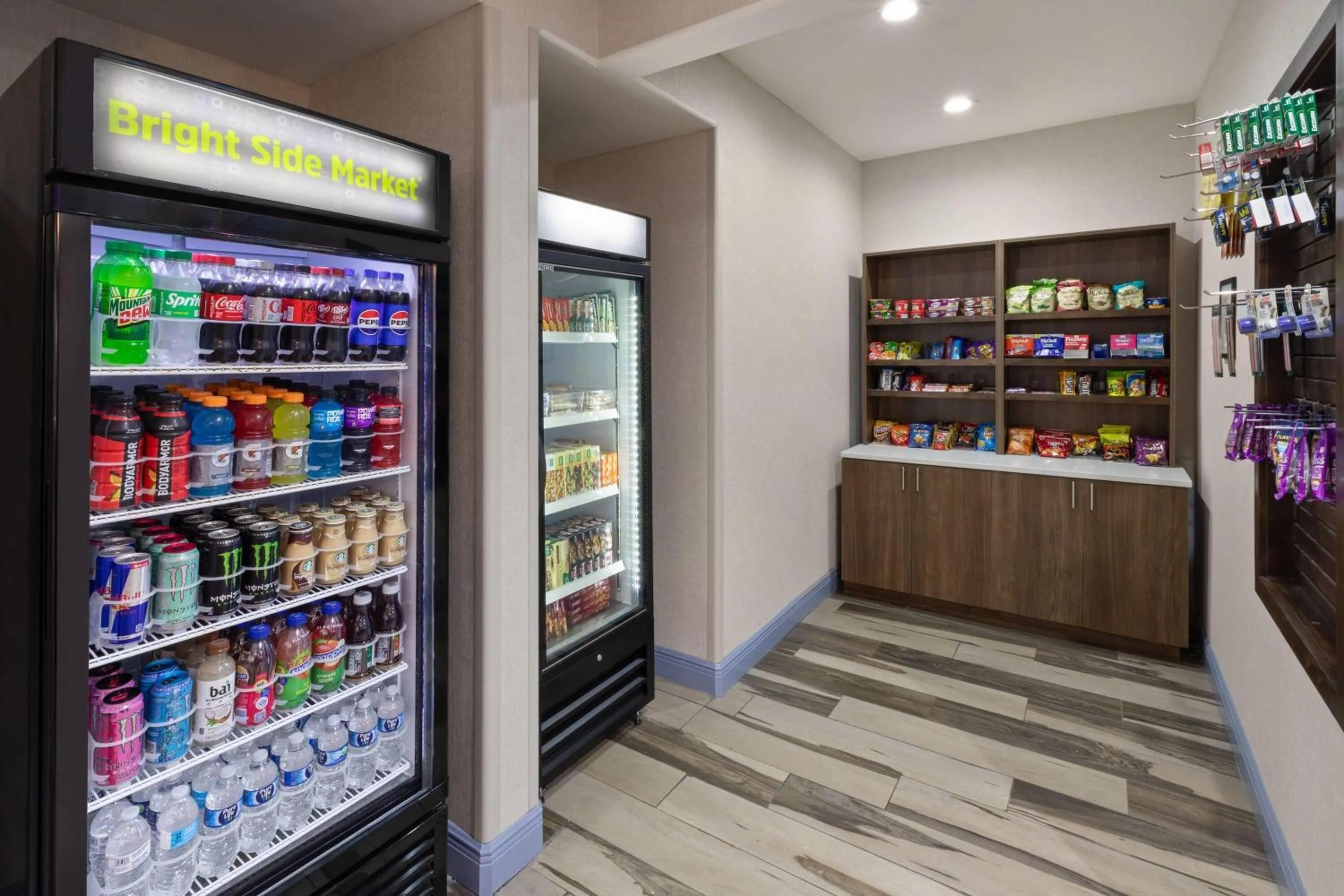 Food and drinks in La Quinta by Wyndham Oklahoma City - Moore