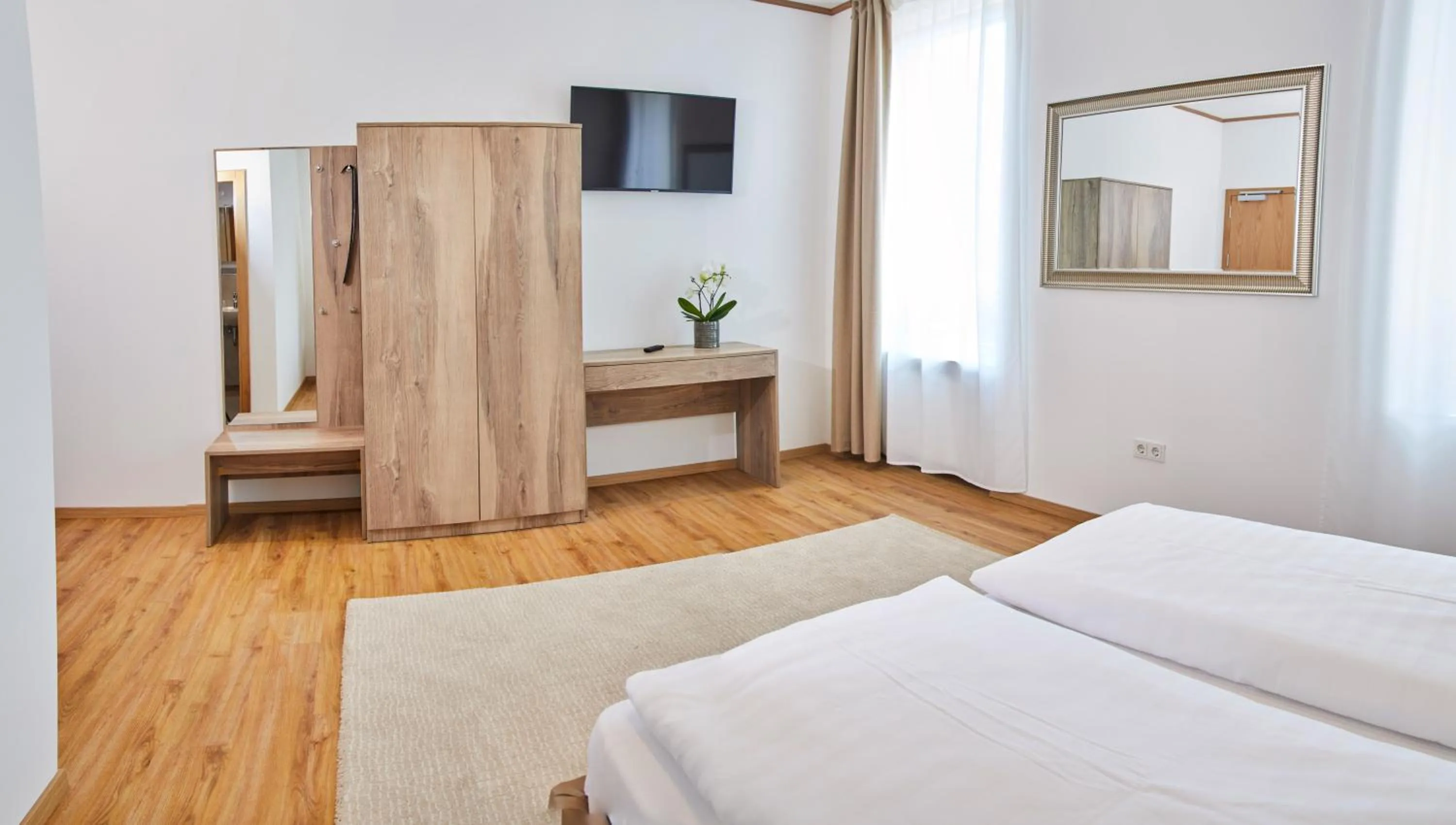 Bed in Lothringer Hof