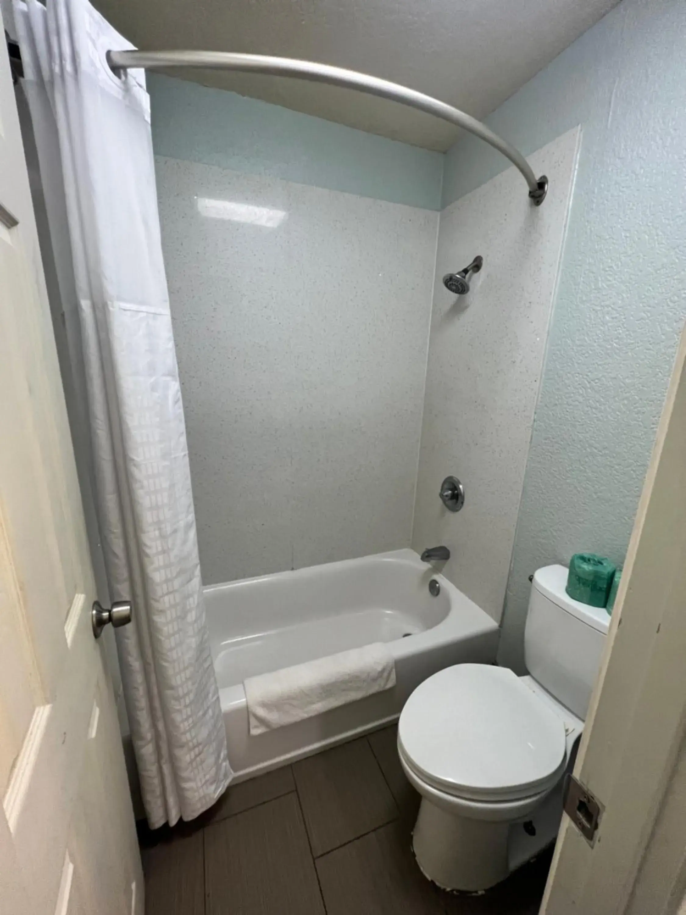 Shower, Bathroom in Days Inn by Wyndham Sulphur West