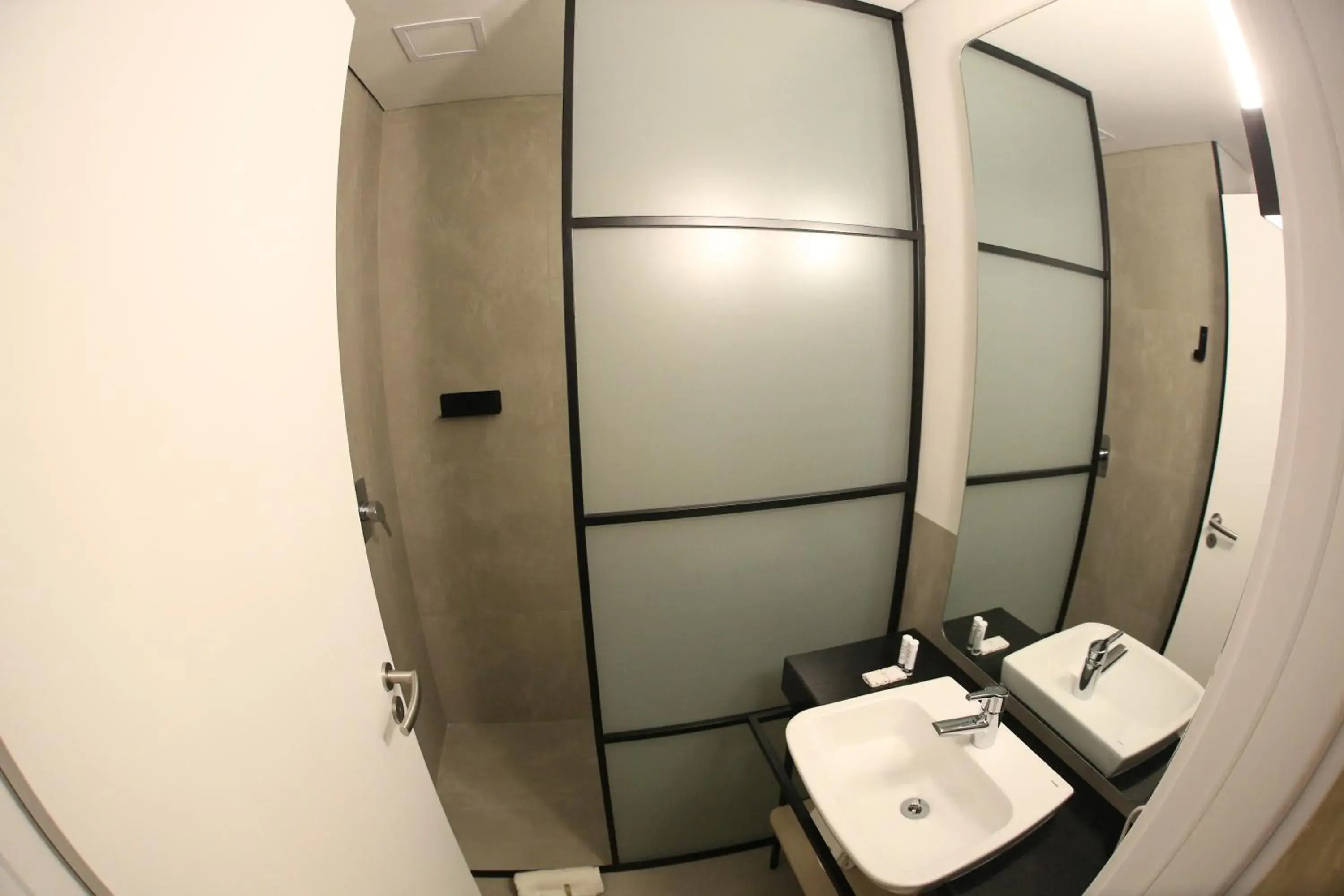 Bathroom in Naalt Hotel Joinville Bathroom in Naalt Hotel Joinville