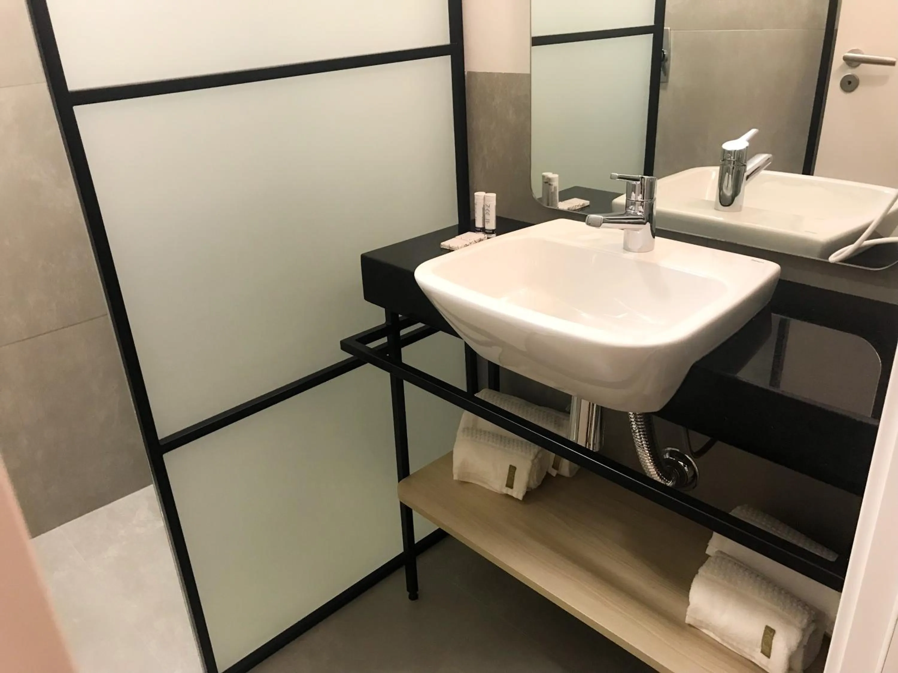 Bathroom in Naalt Hotel Joinville