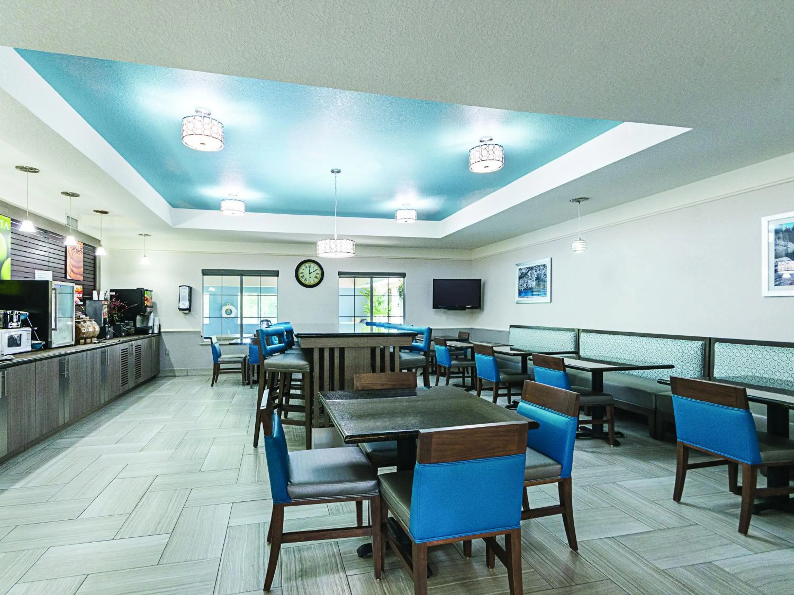 Breakfast in La Quinta by Wyndham Conroe