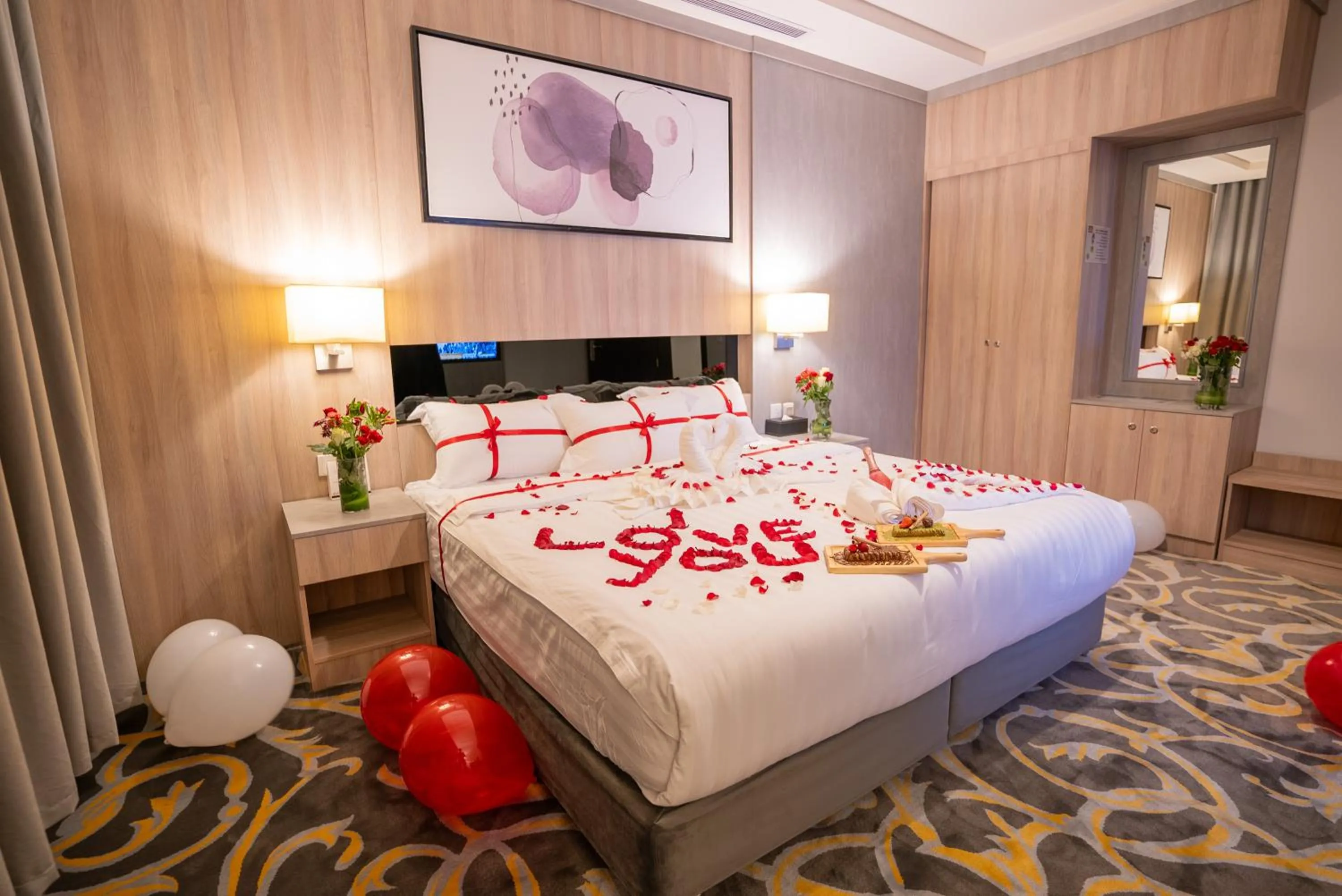 Photo of the whole room, Bed in Laten Suites Serviced Apartment Al Naseem