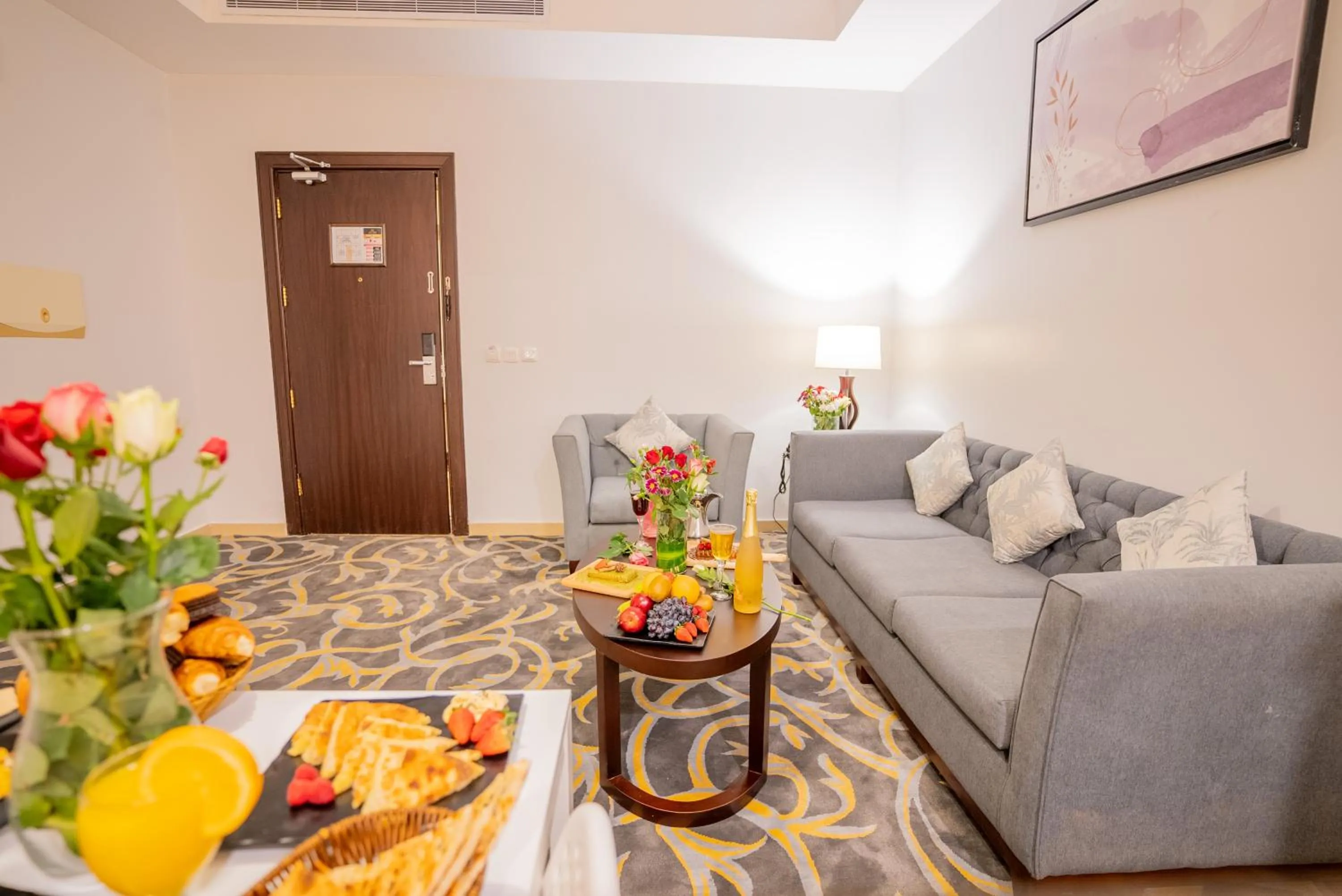 Living room in Laten Suites Serviced Apartment Al Naseem