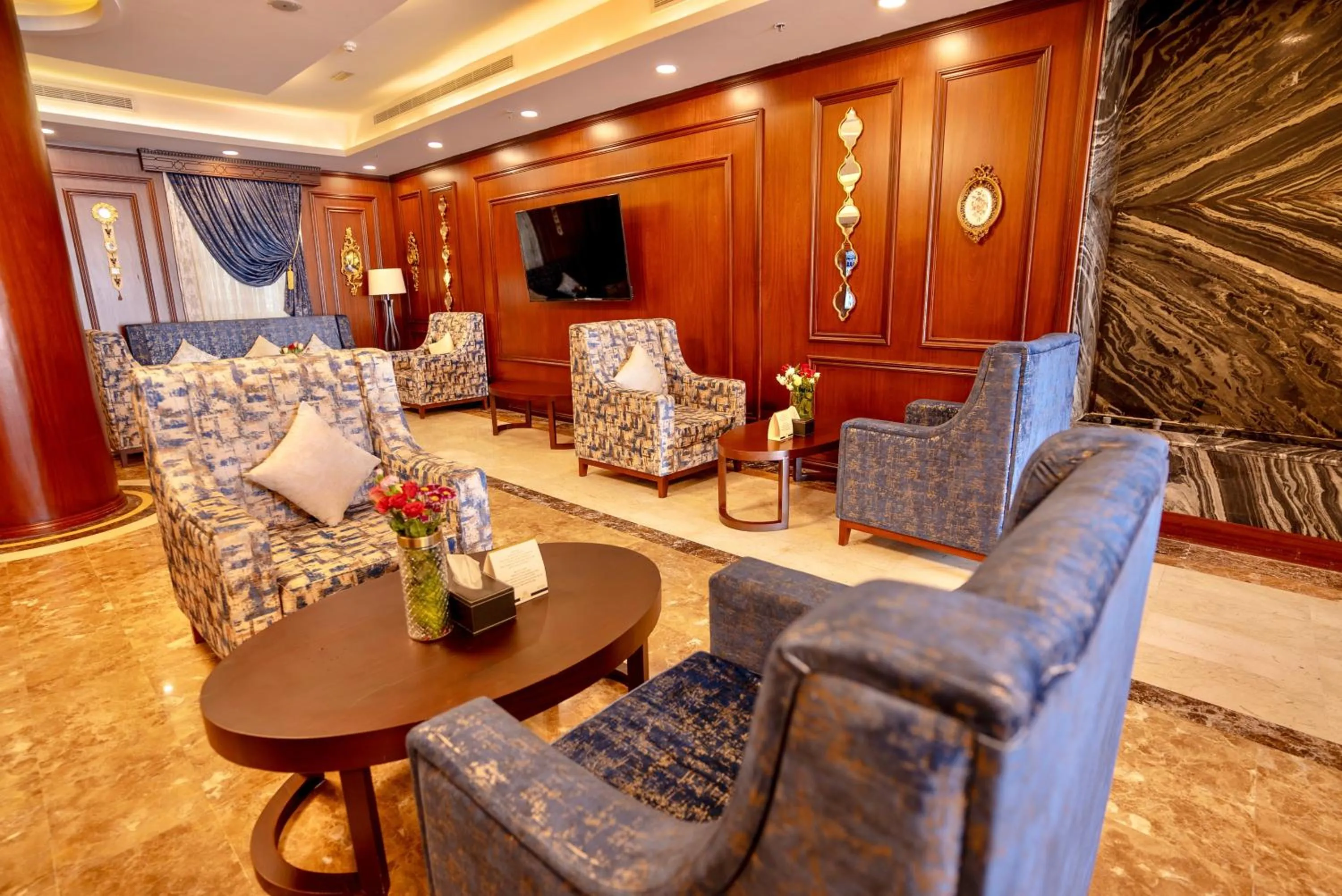 Lobby or reception in Laten Suites Serviced Apartment Al Naseem