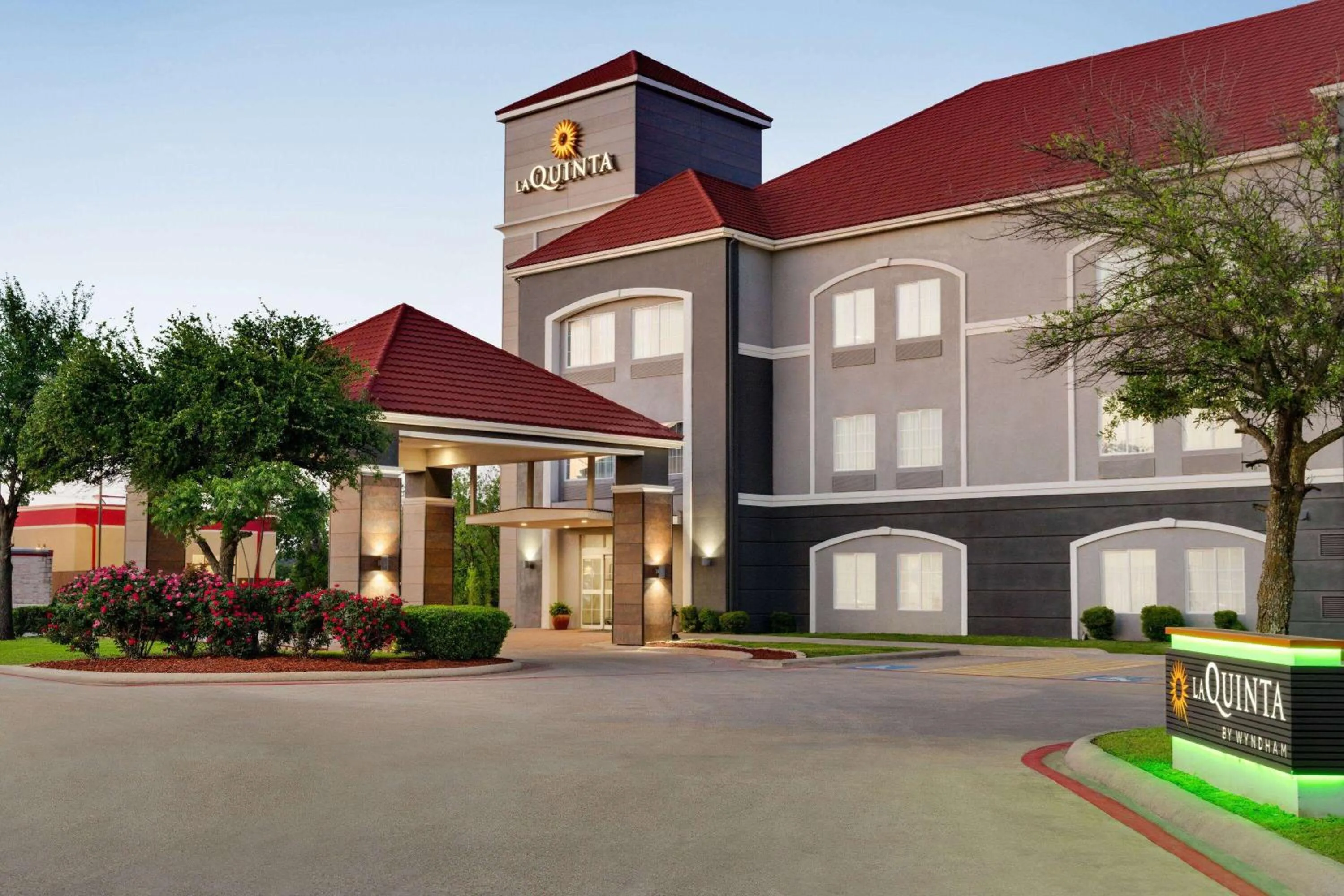 Property building in La Quinta by Wyndham Stephenville