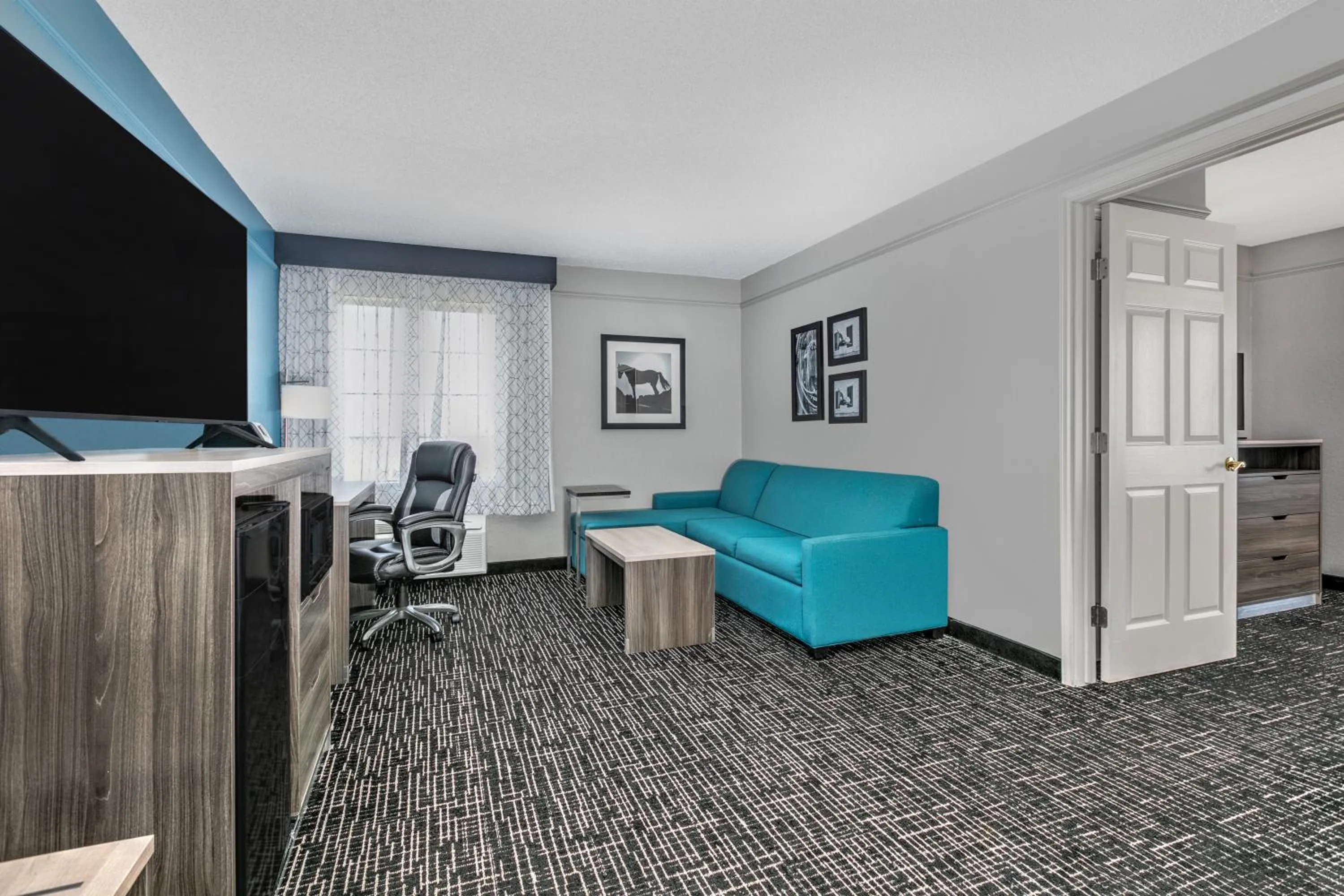 TV and multimedia in La Quinta by Wyndham Weatherford