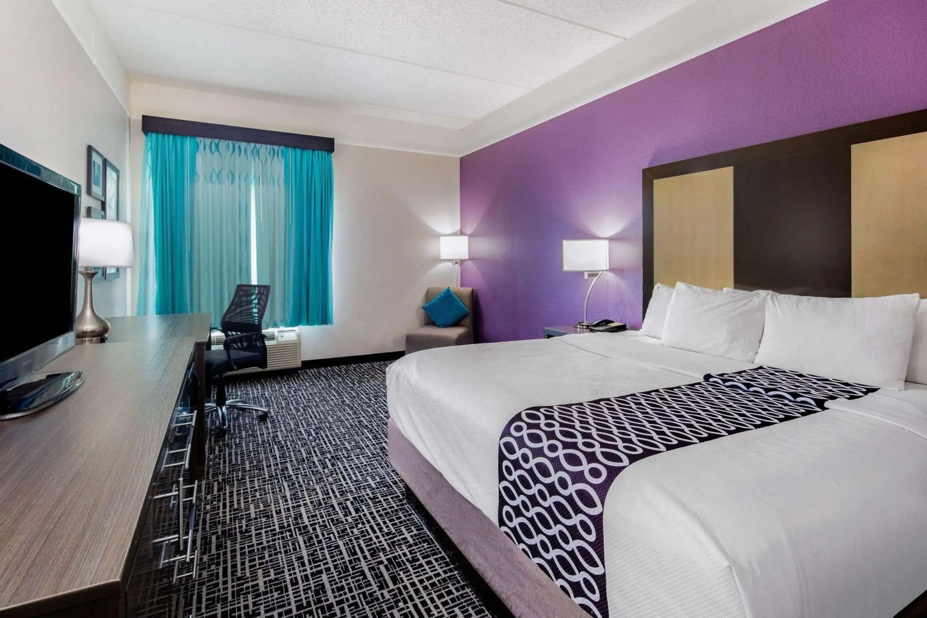 Bed in La Quinta by Wyndham Mission at West McAllen Bed in La Quinta by Wyndham Mission at West McAllen