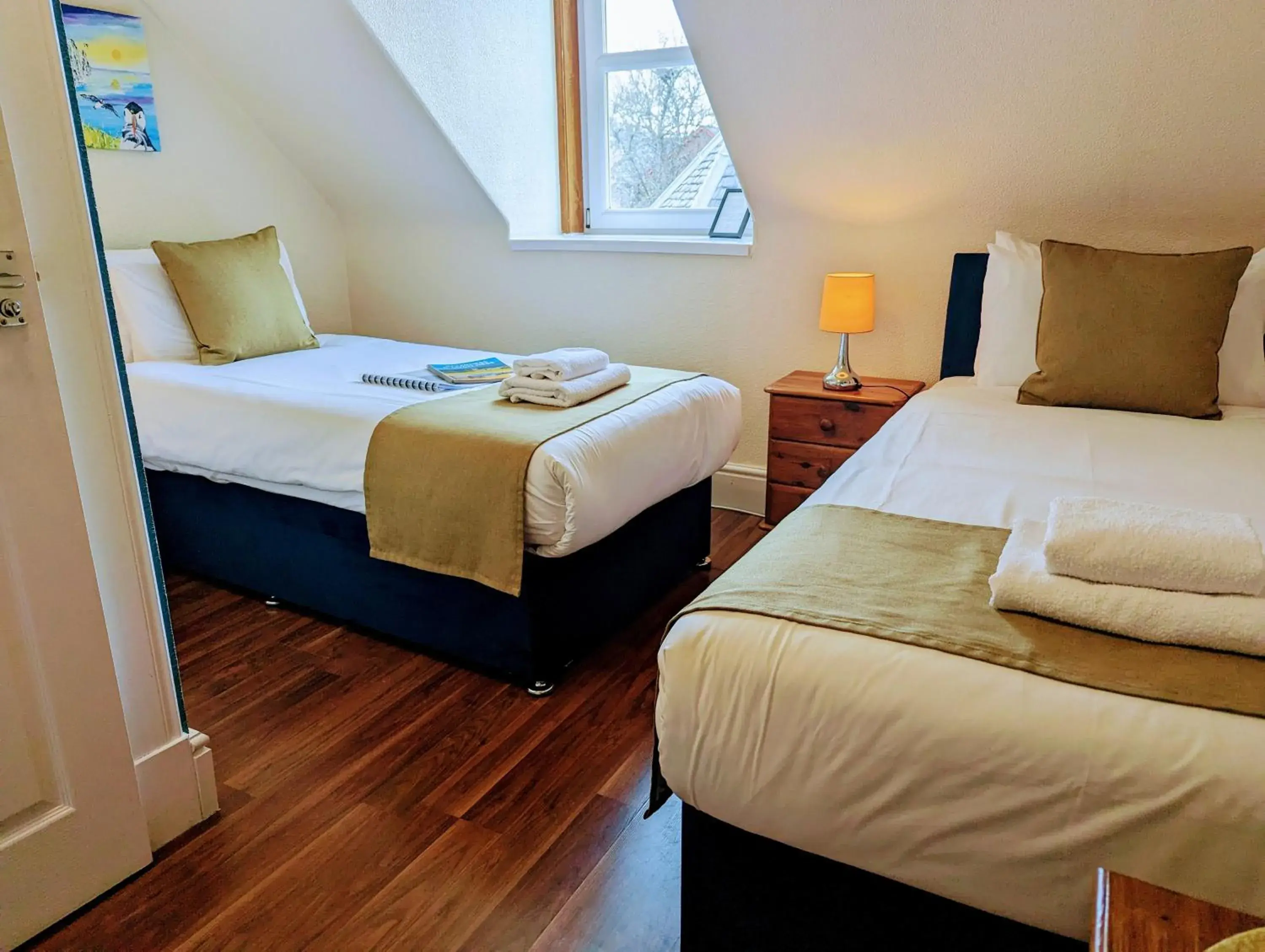 Standard Twin Room in The Coo's Guest House Standard Twin Room in The Coo's Guest House