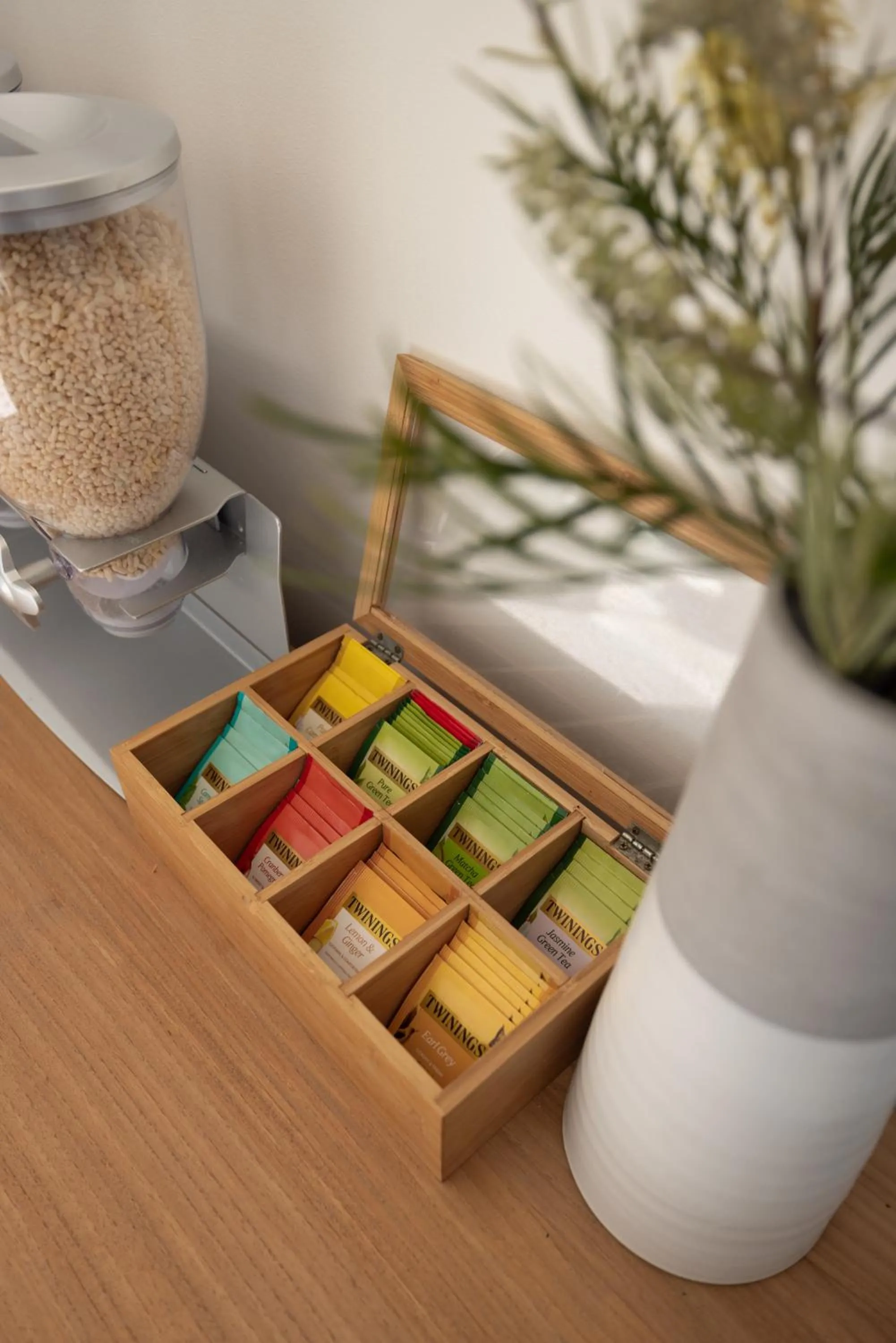 Communal kitchen in Aloha Byron Bay