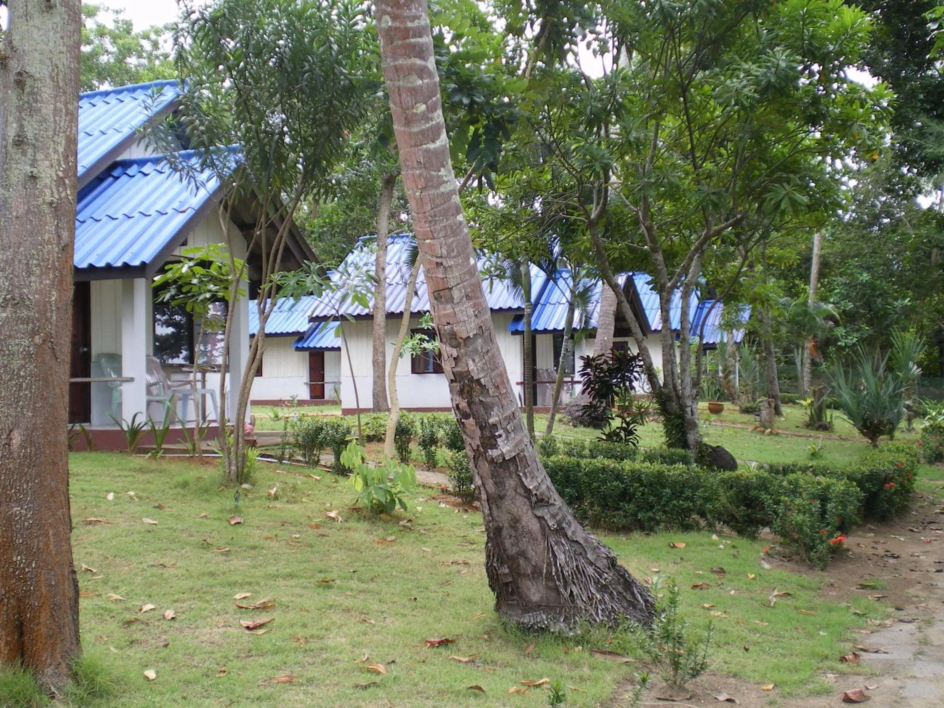 Garden in Sukorn Andaman Beach Resort