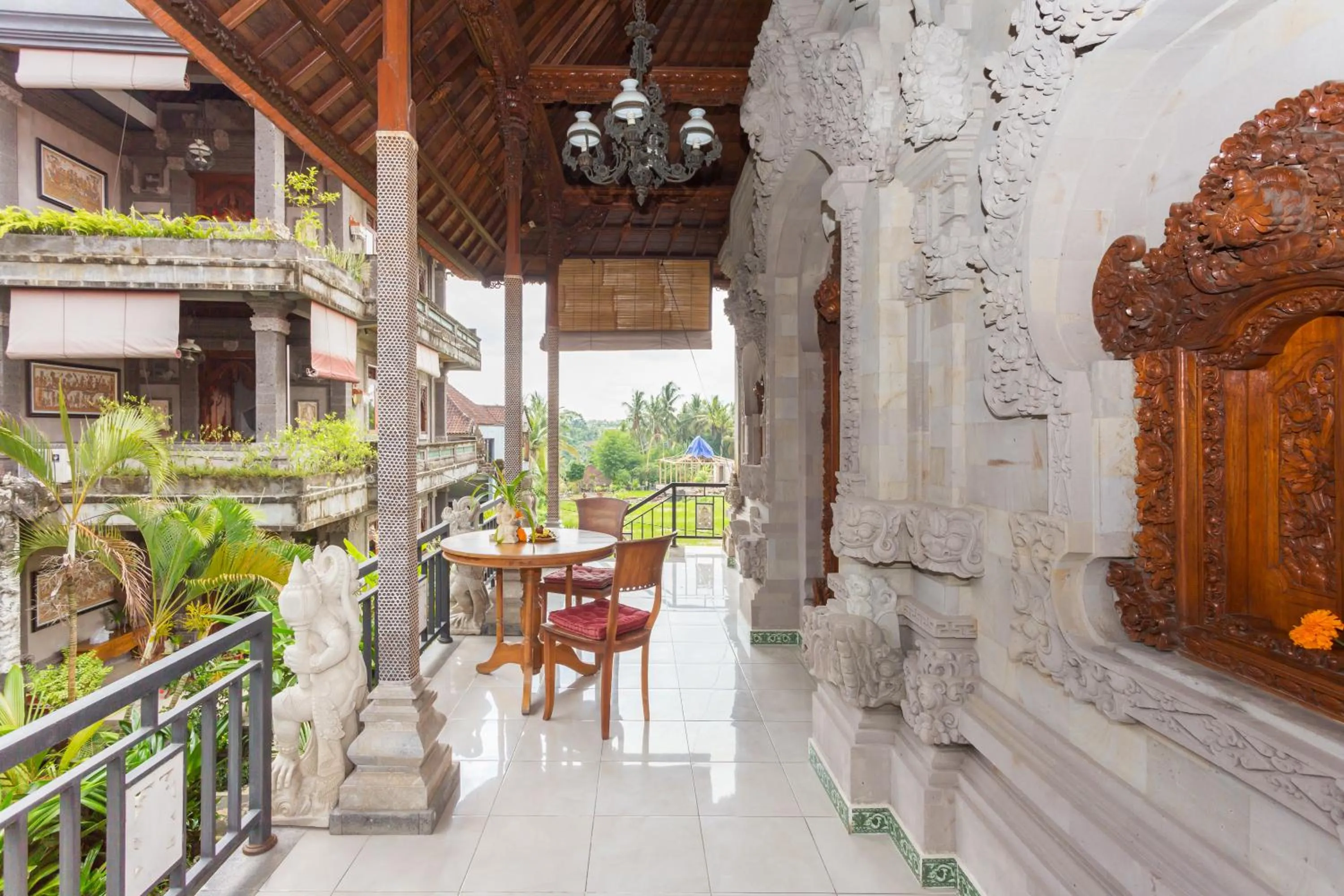 Balcony/Terrace in Bali Moon Guest House