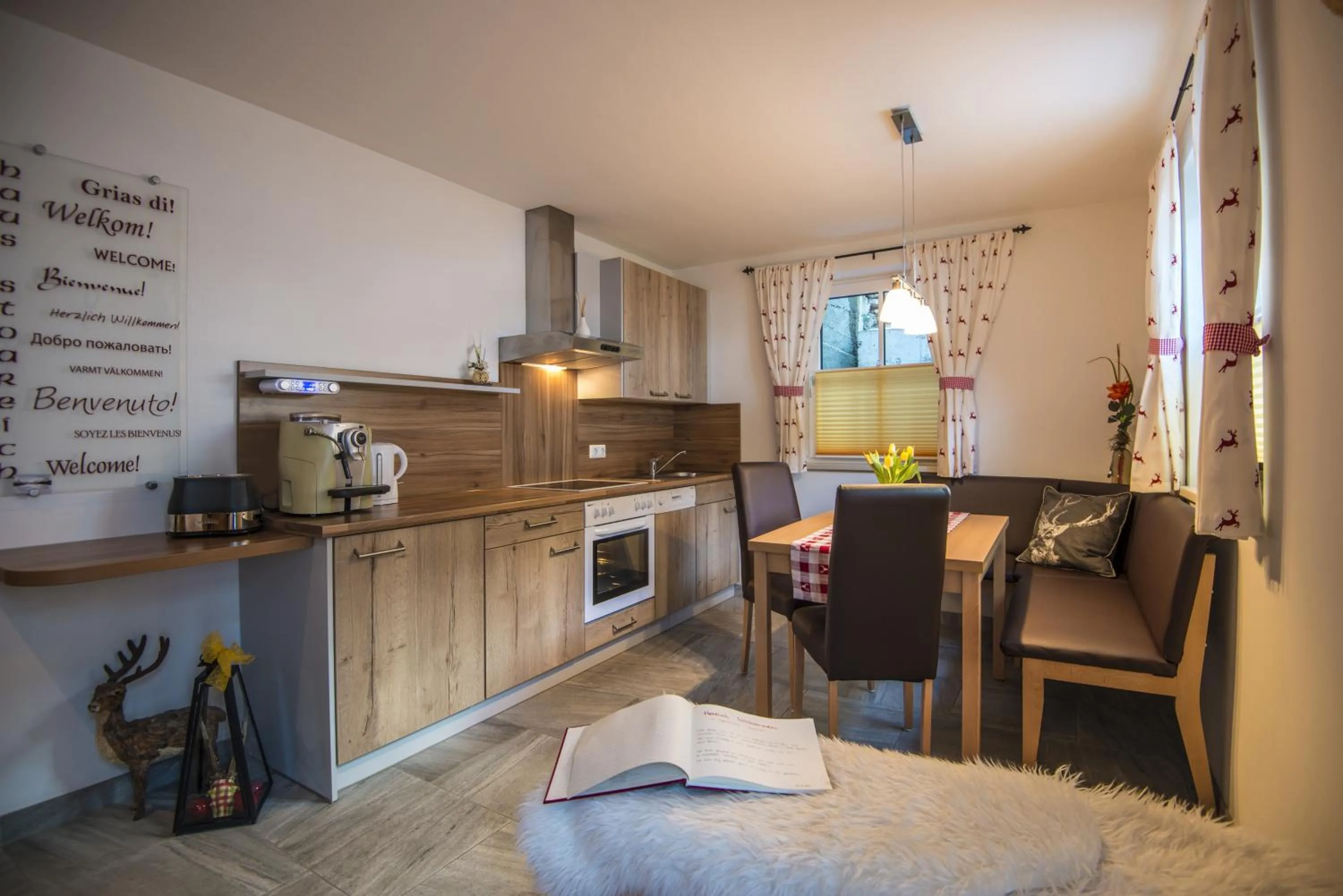 Kitchen or kitchenette in Apartment Gschwandtner Haus Stoareich