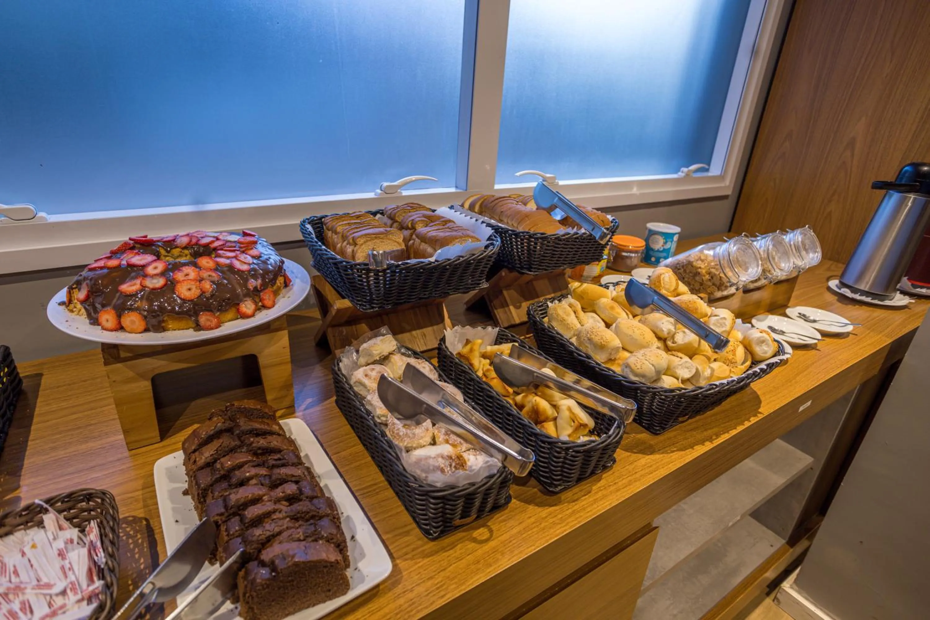 Continental breakfast in Transamerica Fit Campo Grande