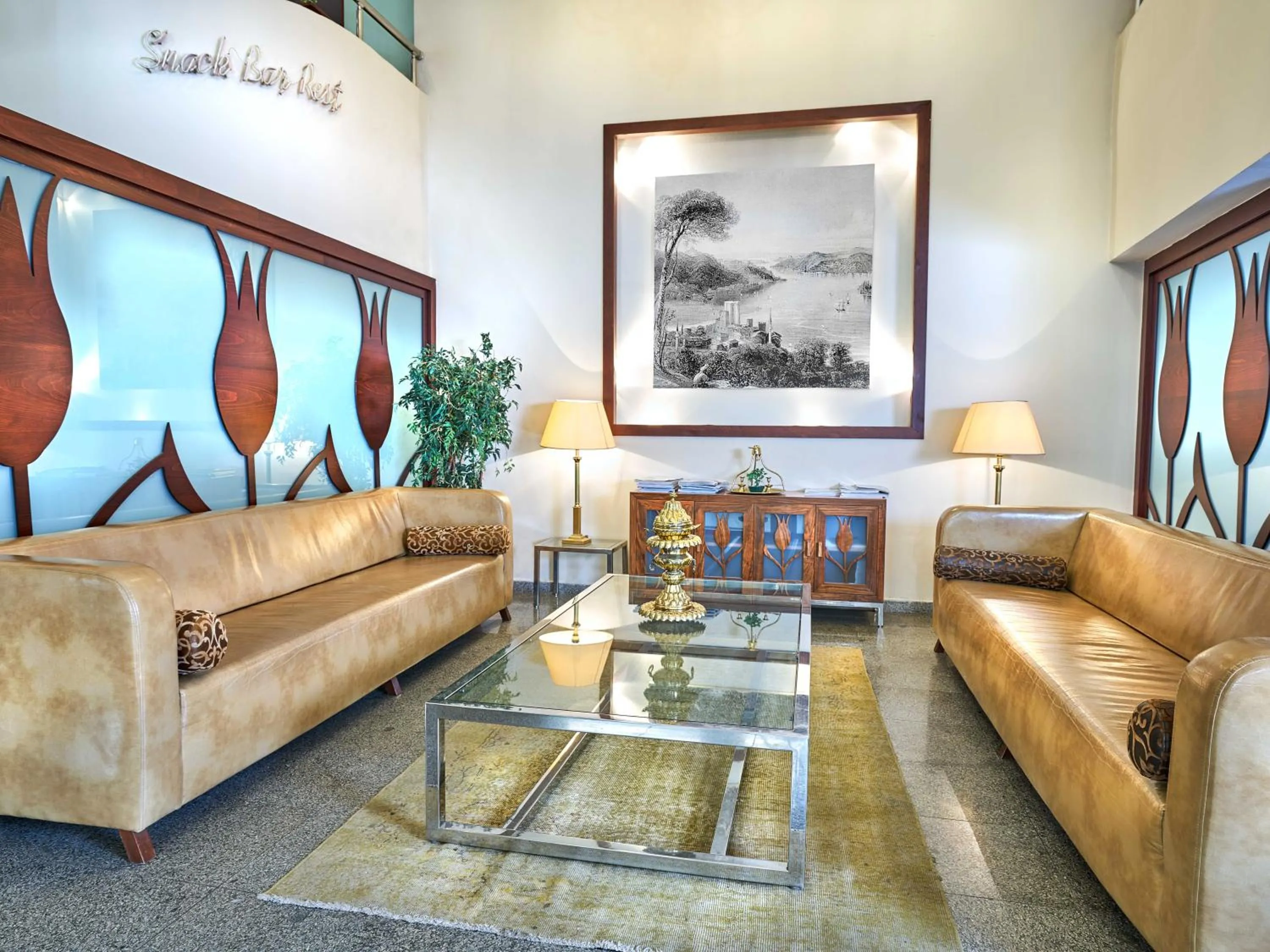 Decorative detail in Feronya Hotel